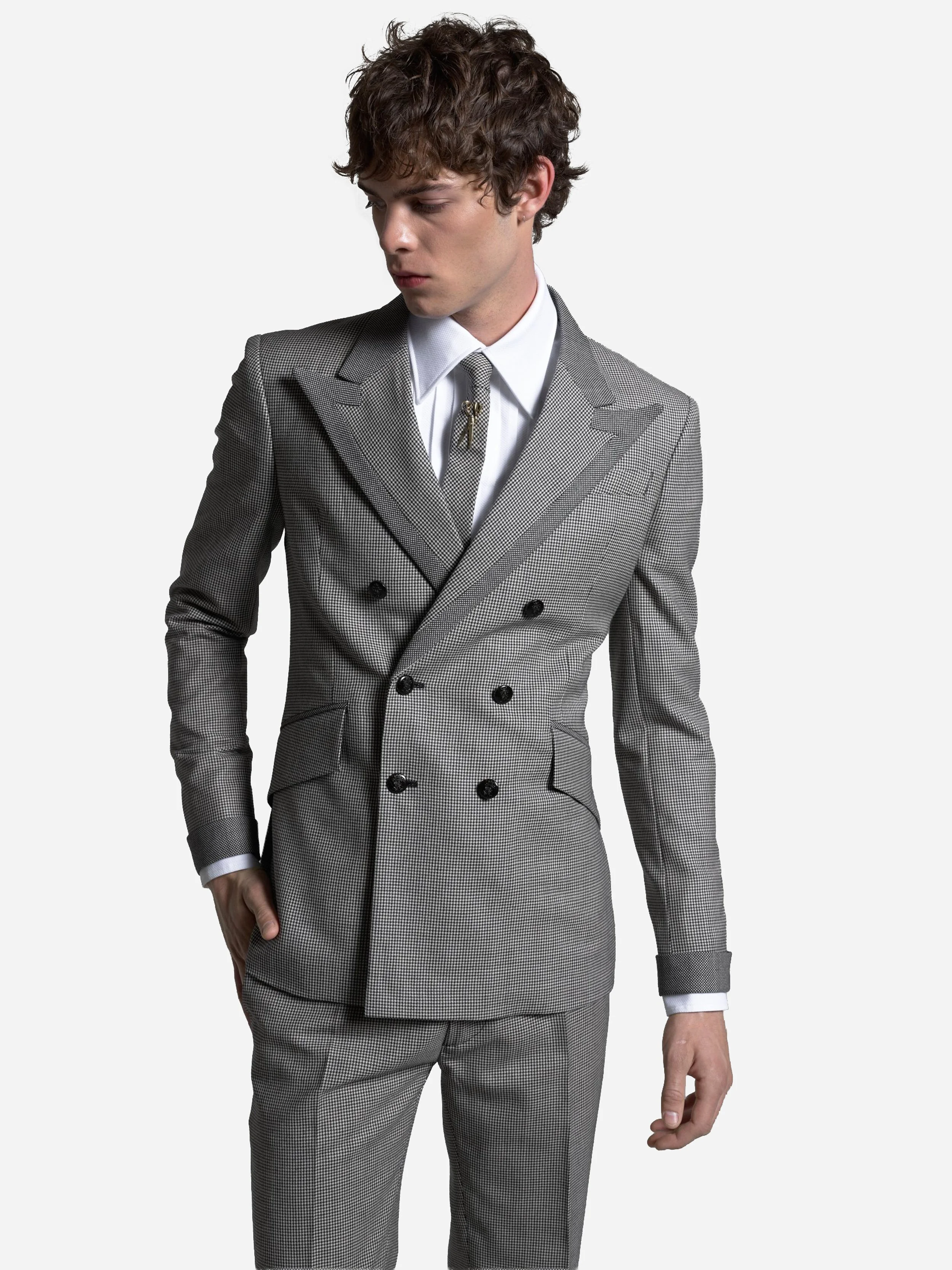 Puppytooth Suit 2.jpg