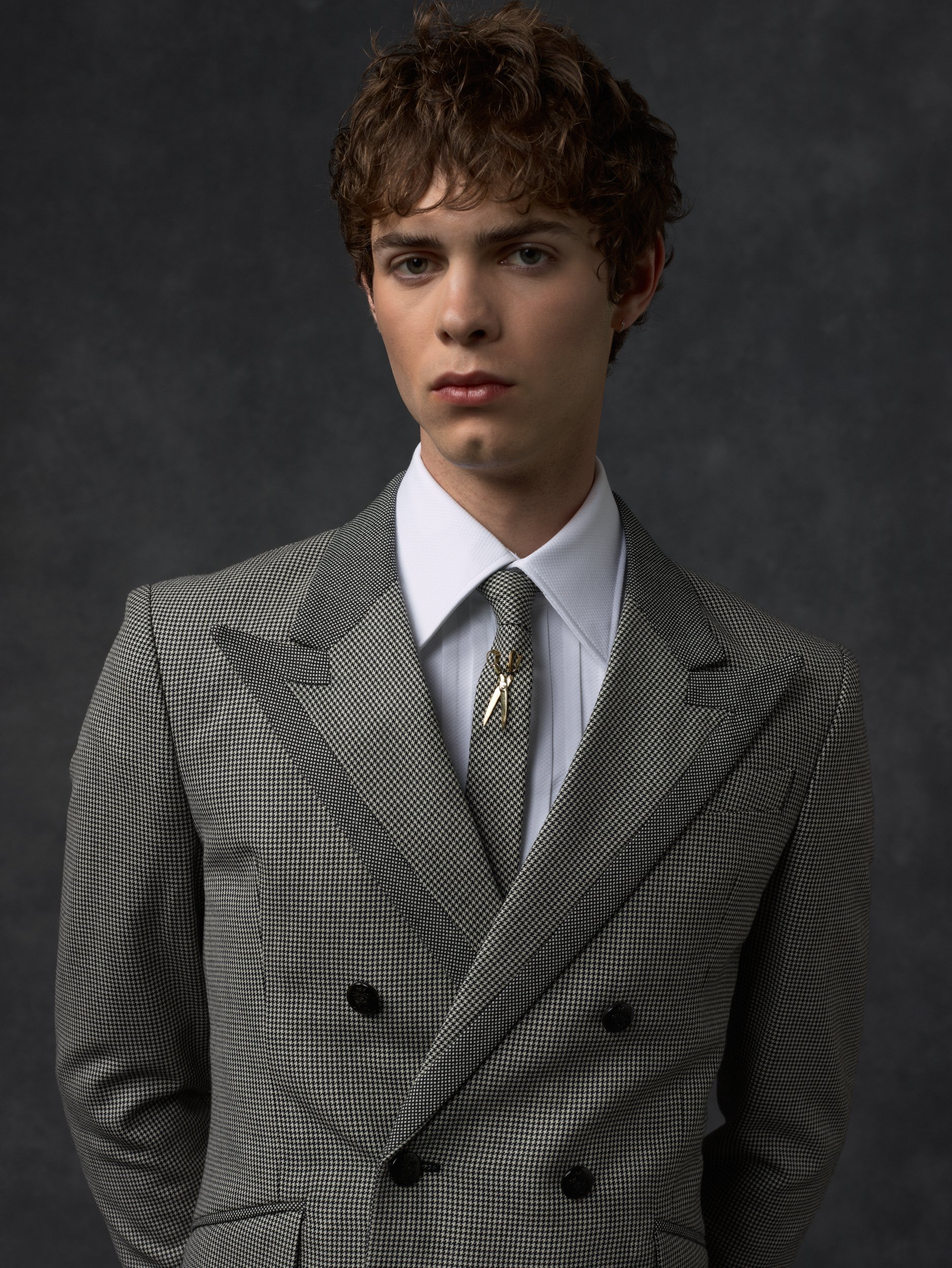 'The Henry' Puppytooth Suit