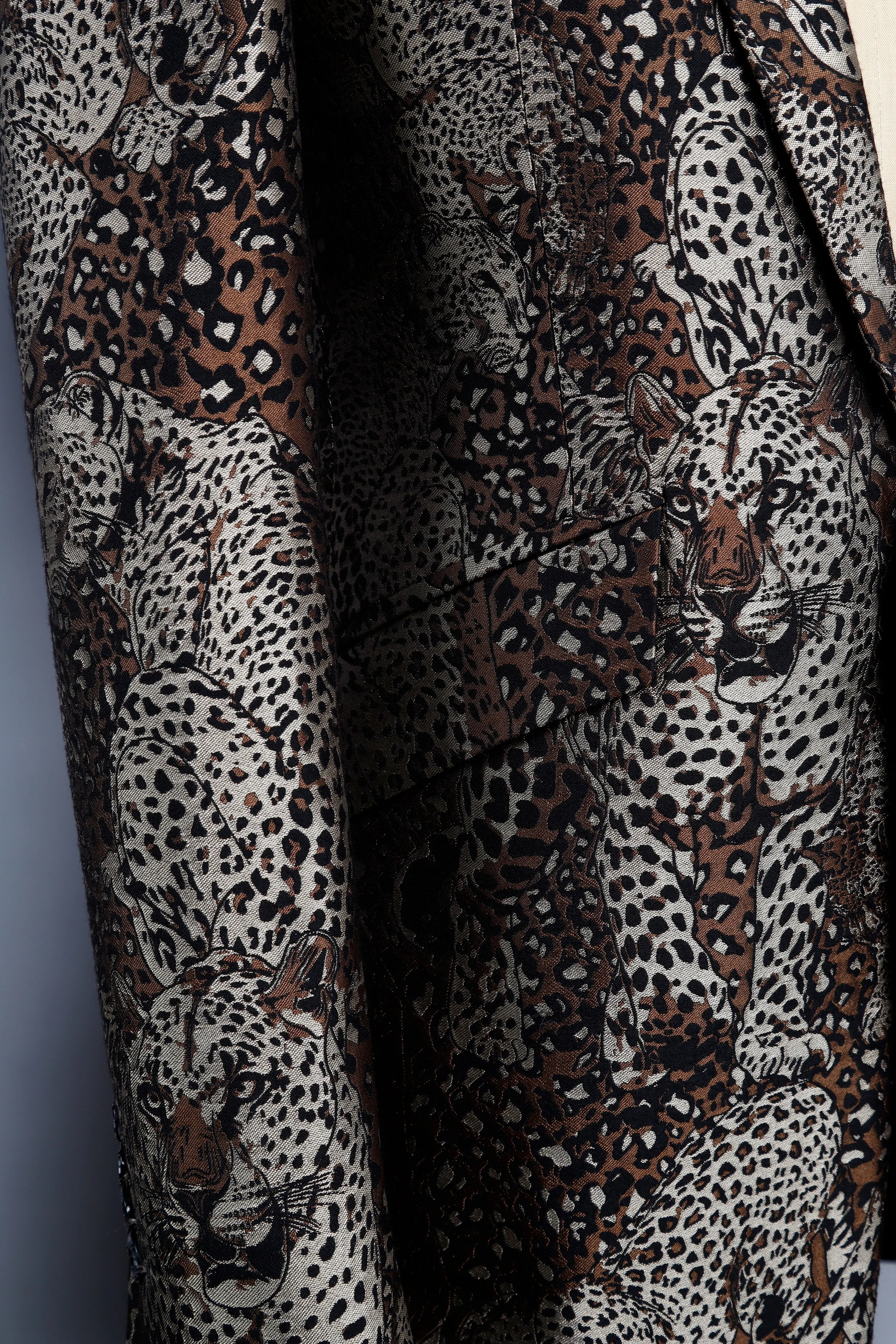 LEOPARD JACKET DETAIL.jpg
