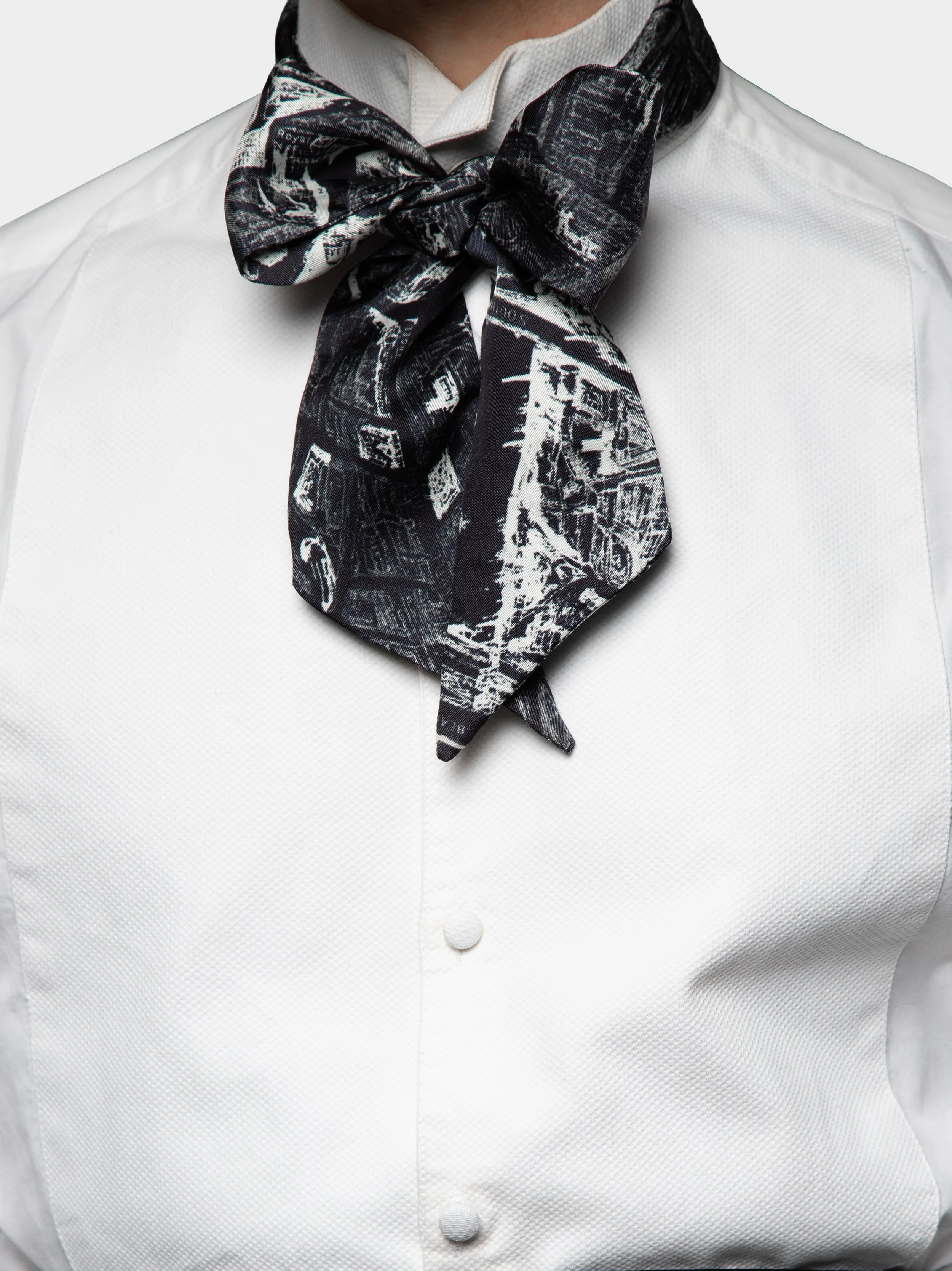 Printed Map Of London Slim Cravat 2.jpg