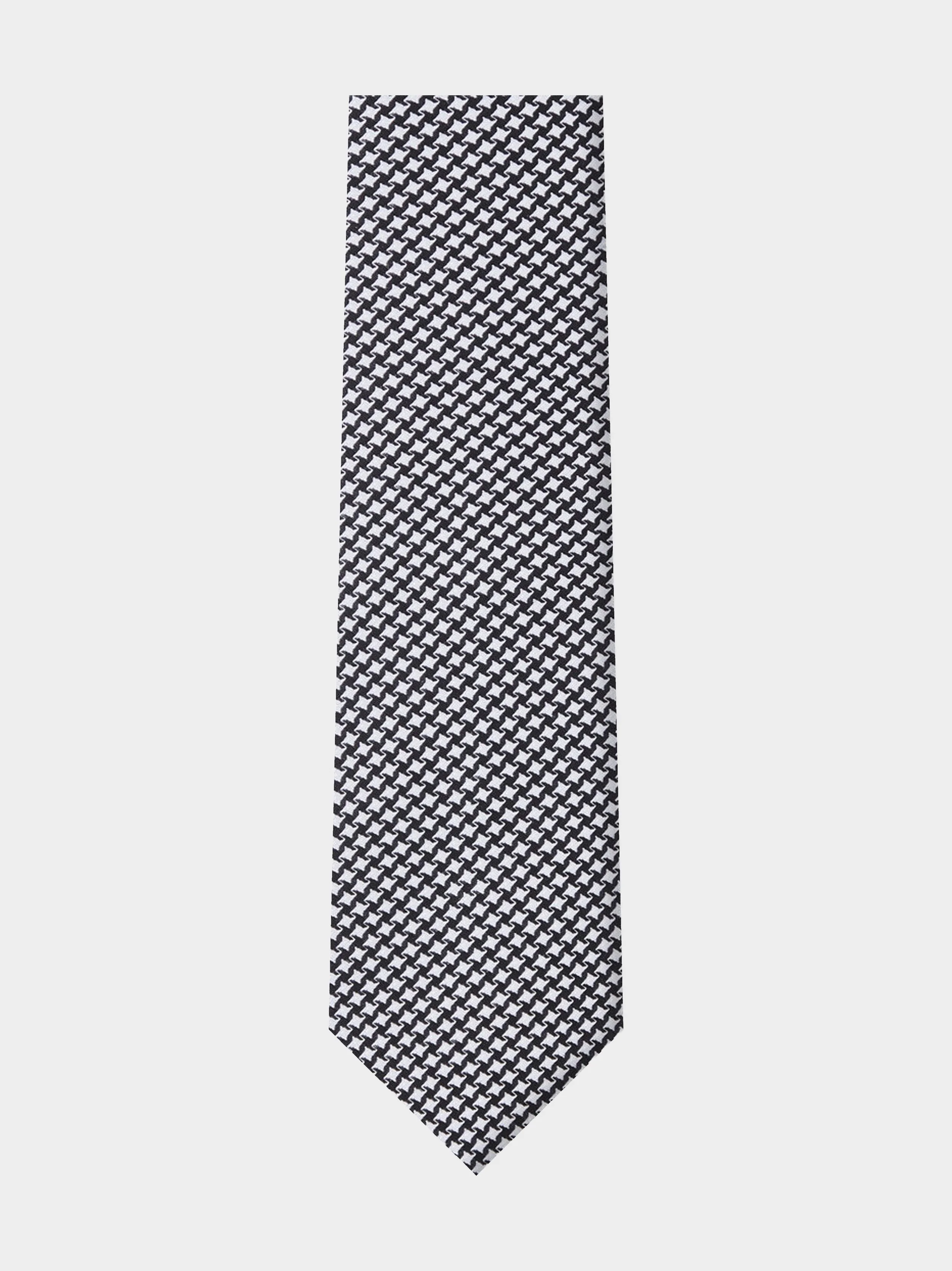 Geometric Slim necktie.jpg