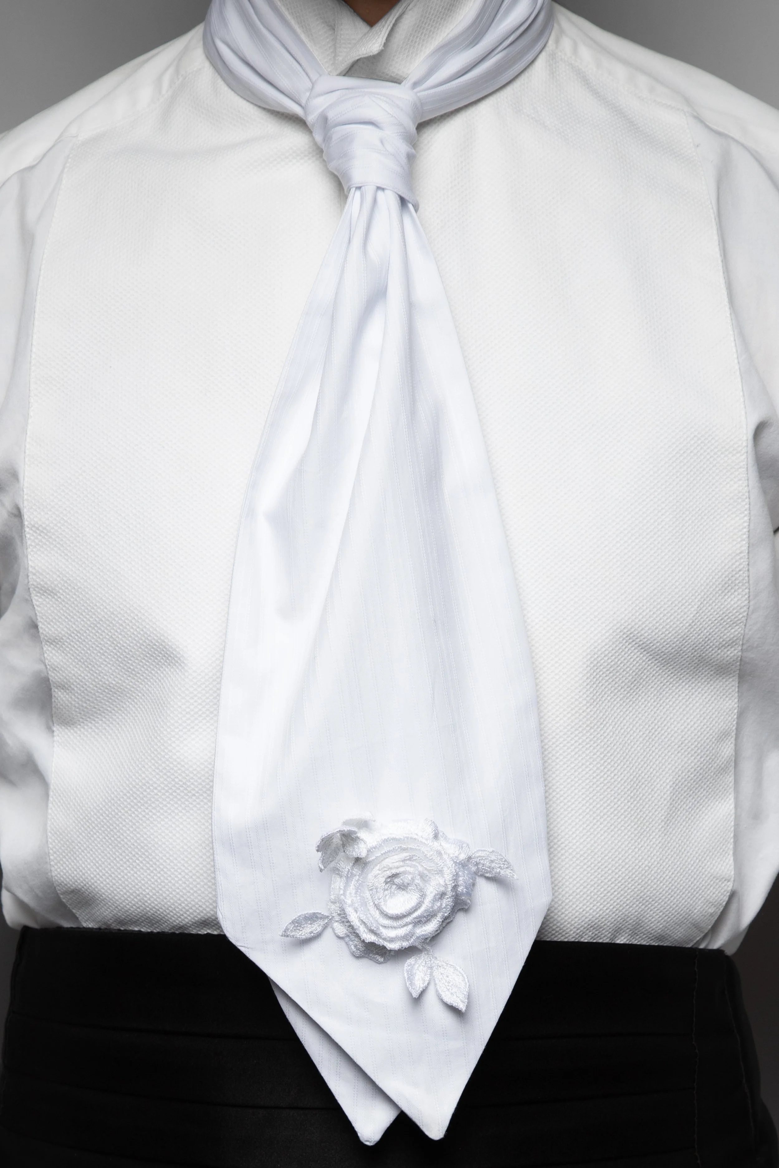 WHITE COTTON ROSE NECK SCARF 5.jpg