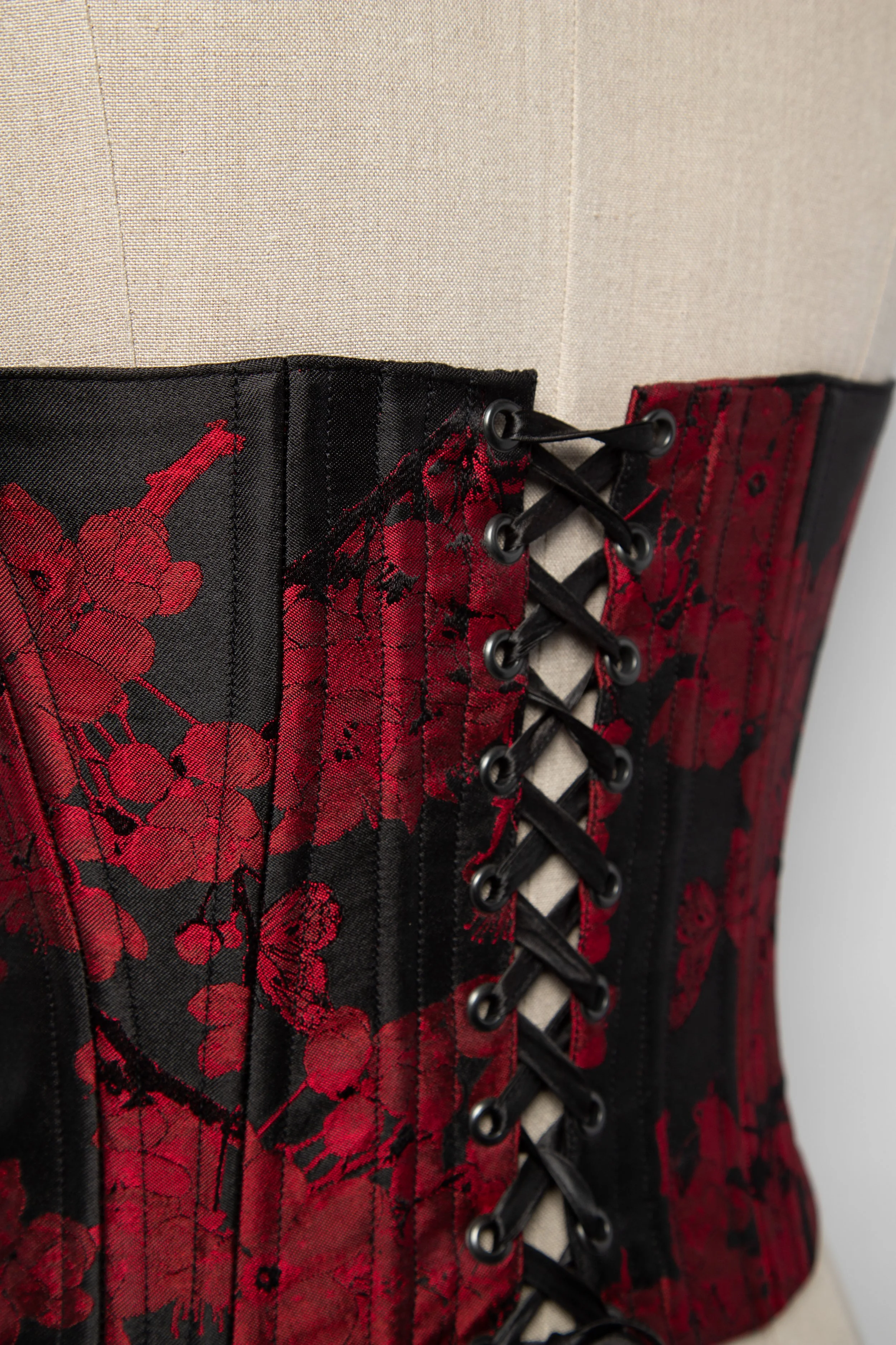 FALLING BLOSSOM CORSET 5.jpg