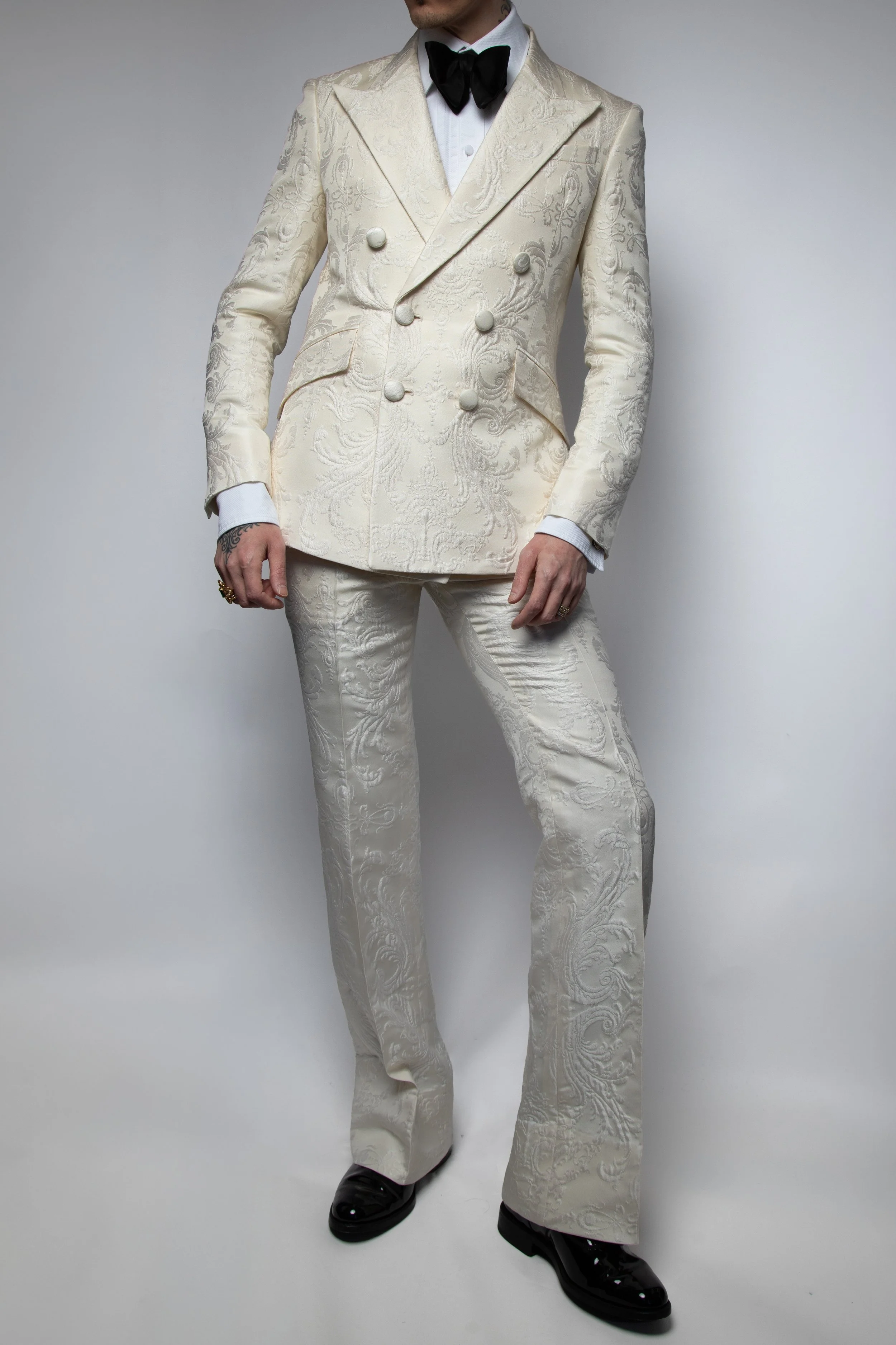 white scrolls suit FULL 1.jpg