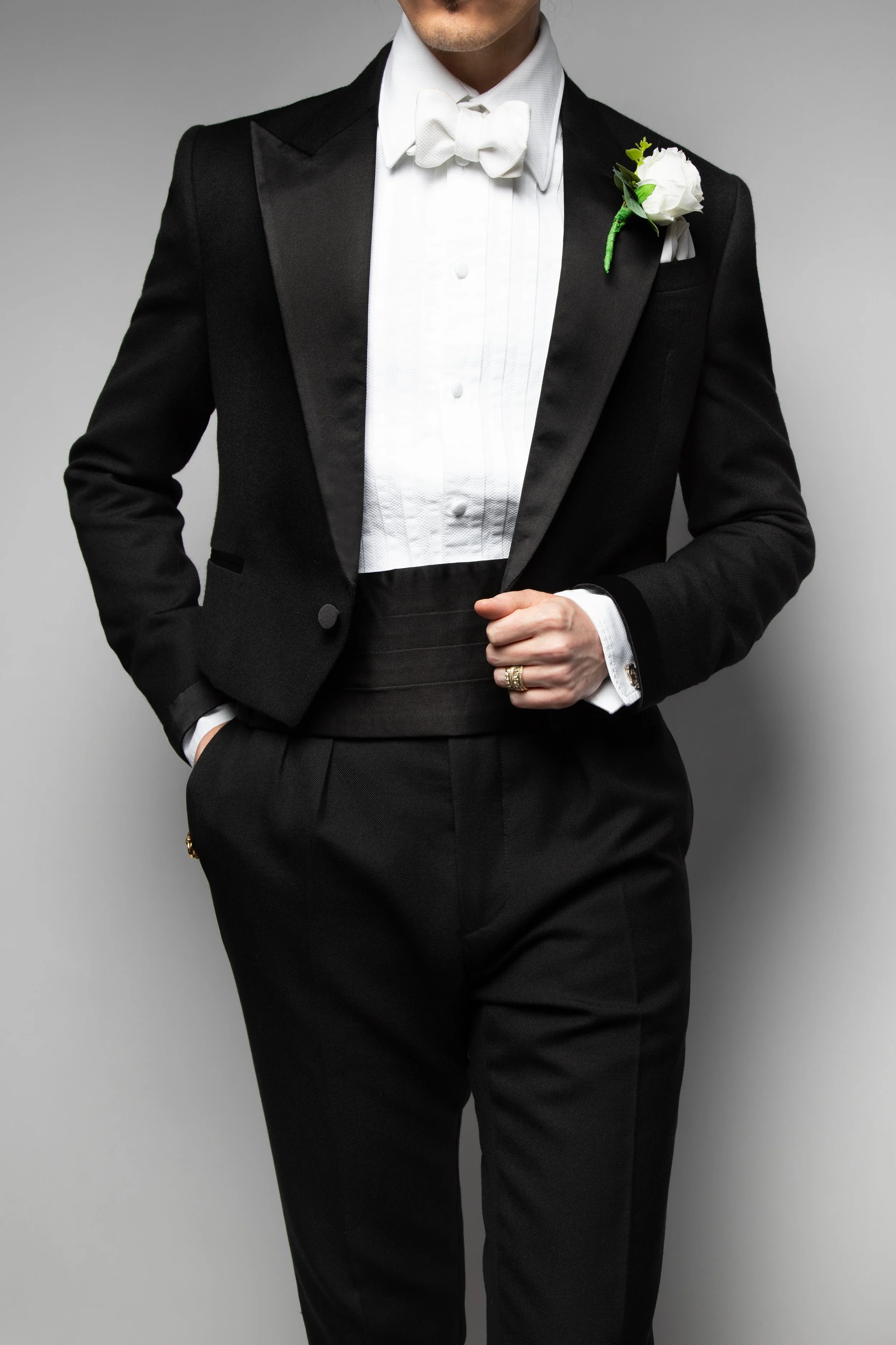 CROPPED BLACK SUIT 3.jpg