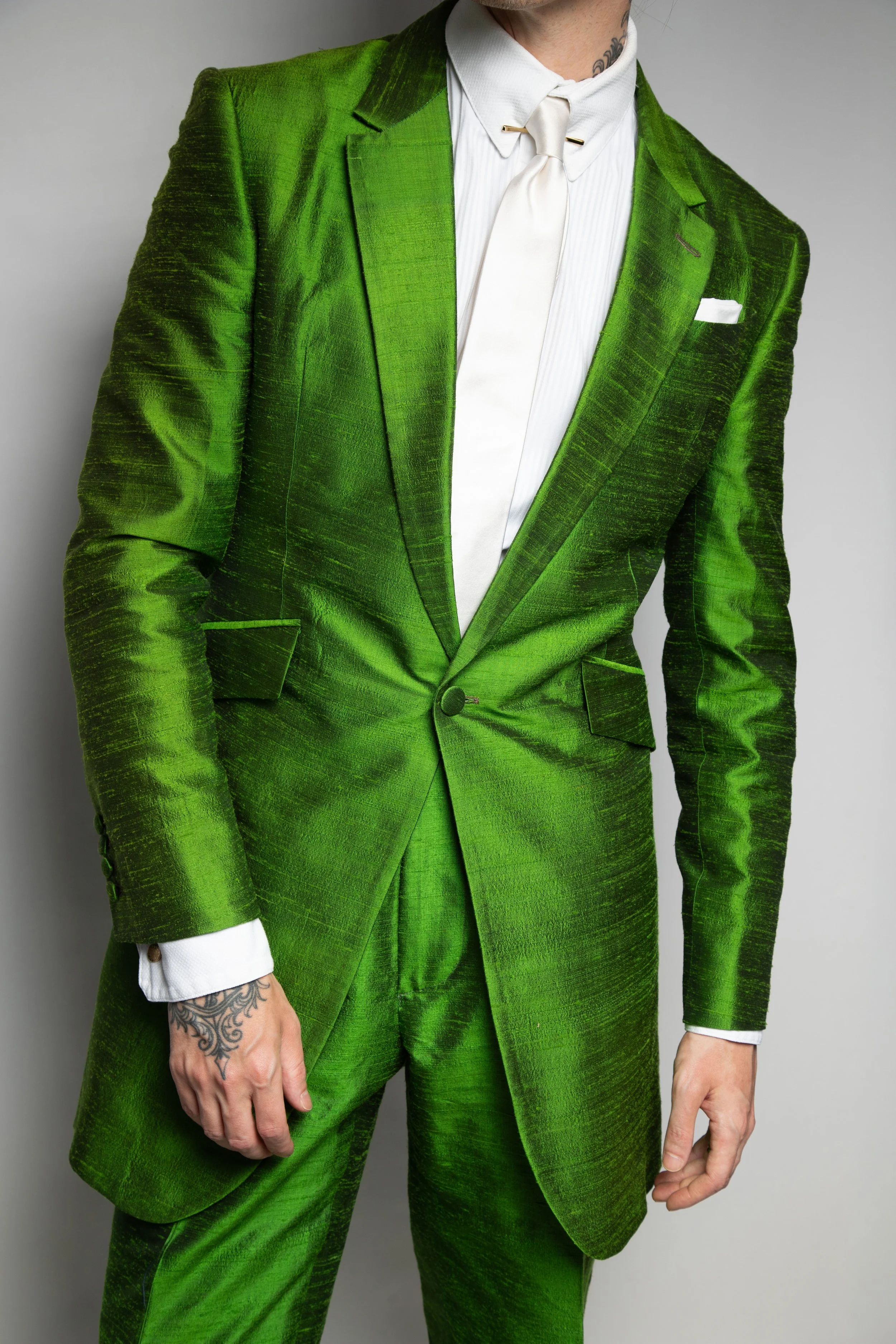 TROPICAL GREEN 5.jpg