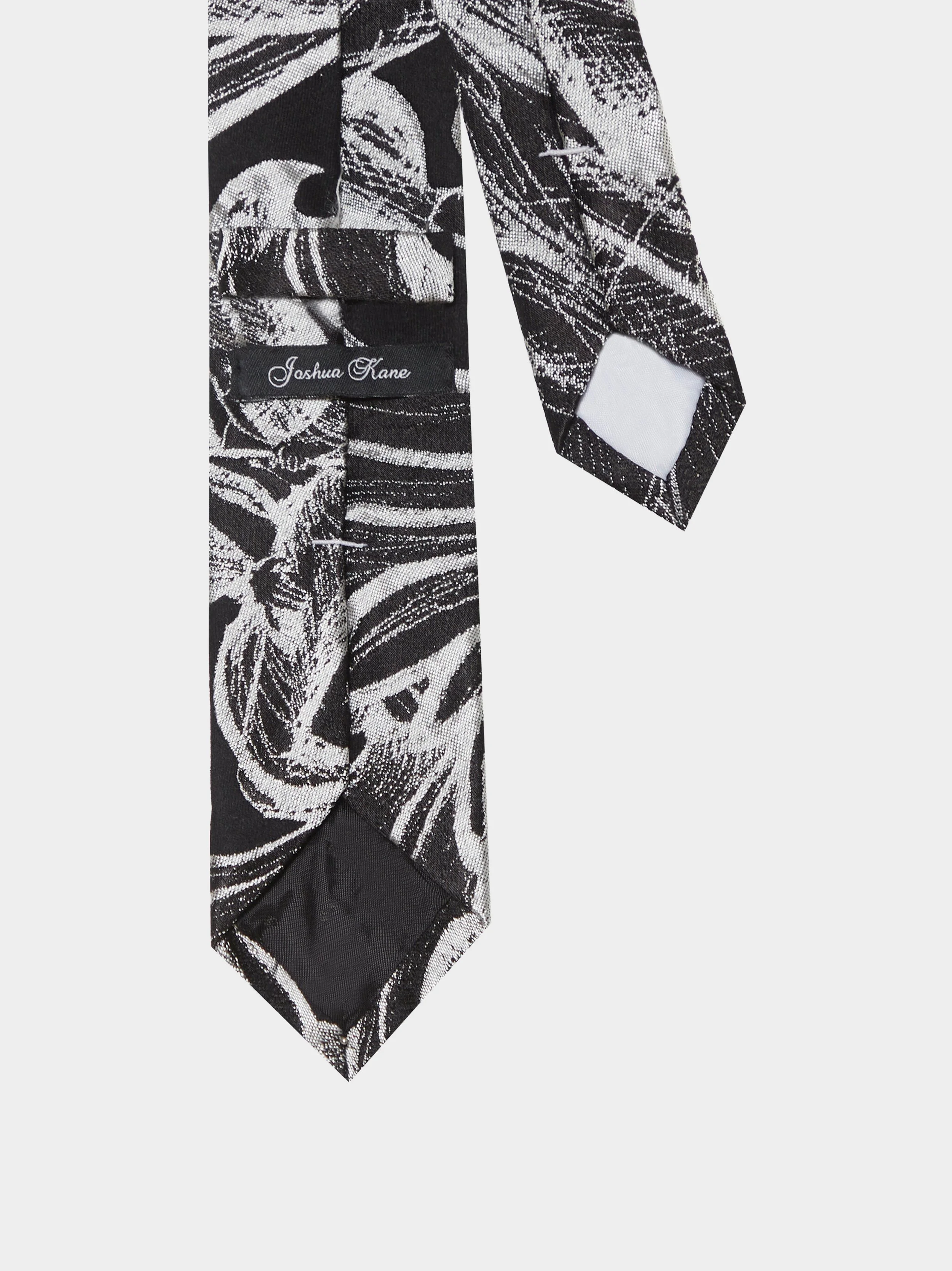 Template'Pegasus Jacquard' Black And White Slim Necktie.jpg