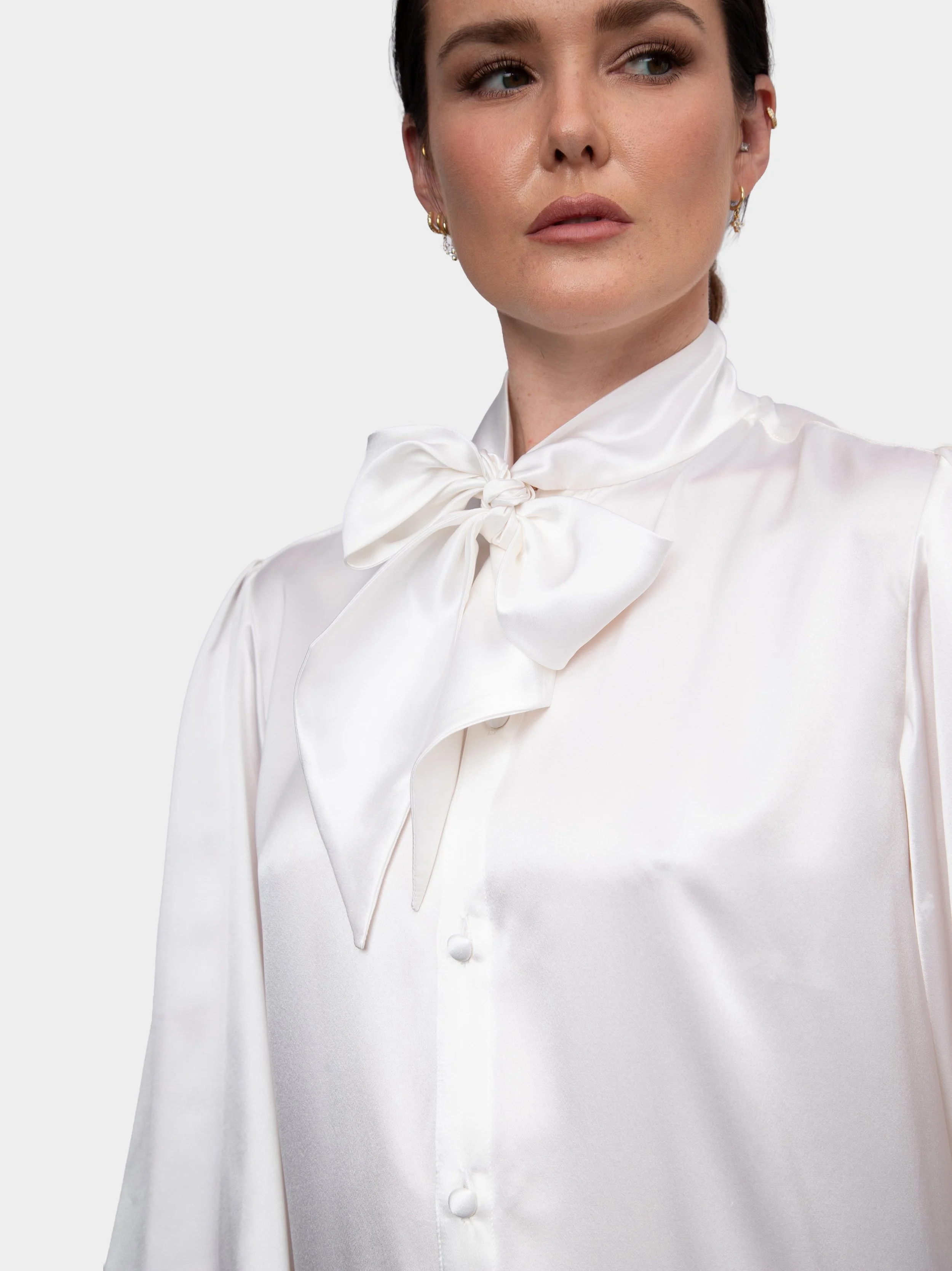 White Silk Pussybow Shirt 1.jpg