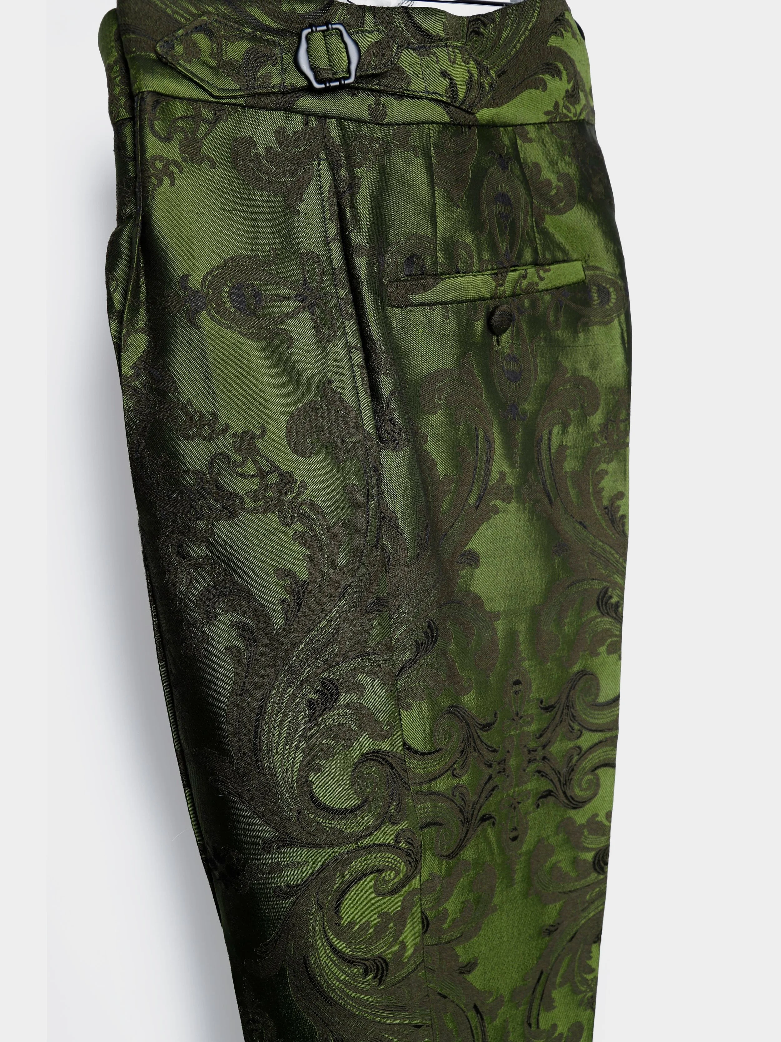 Green Scrolls Suit 6.jpg