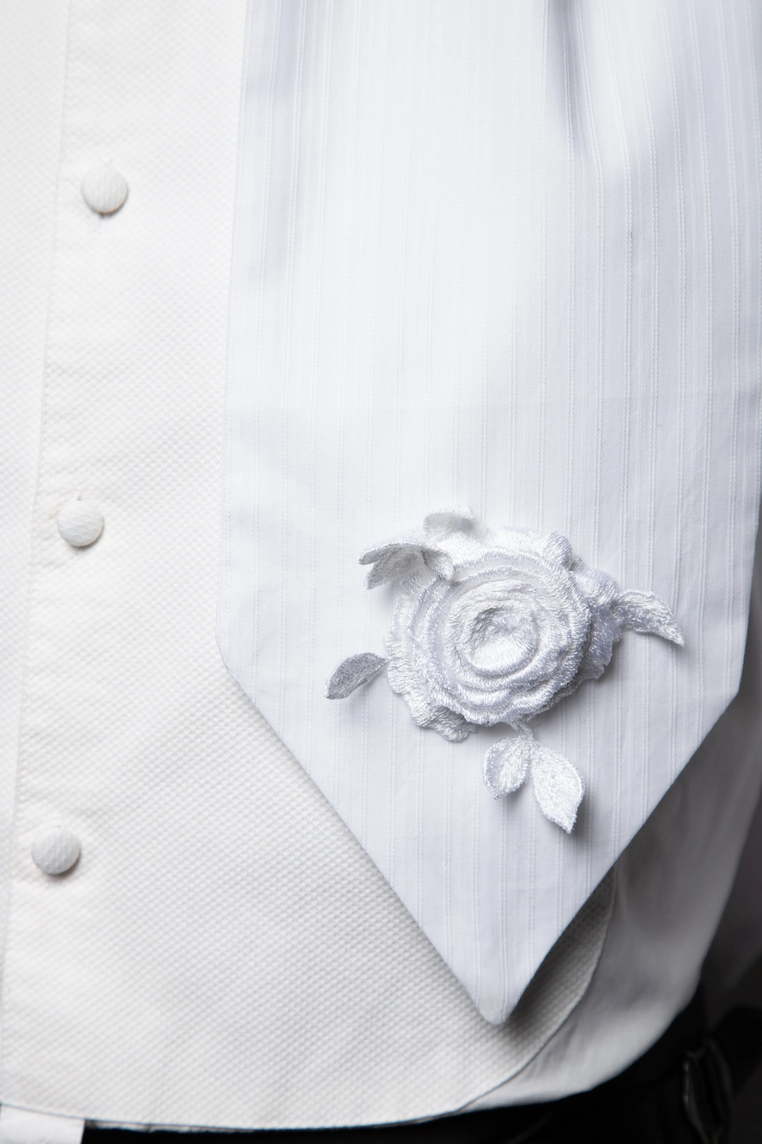 WHITE COTTON ROSE NECK SCARF 1.jpg