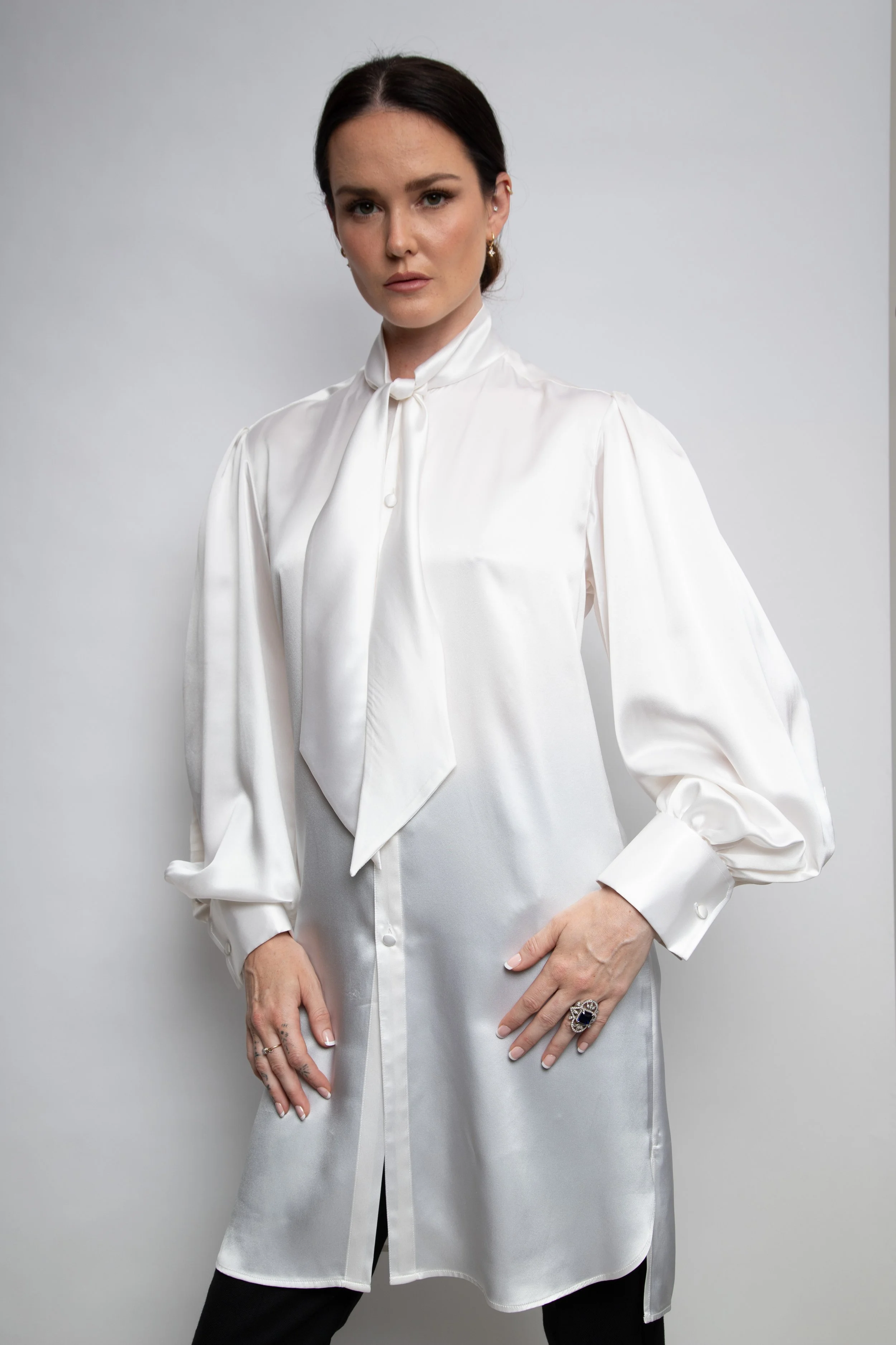 WHITE SILK LONG SHIRT 5jpg.jpg