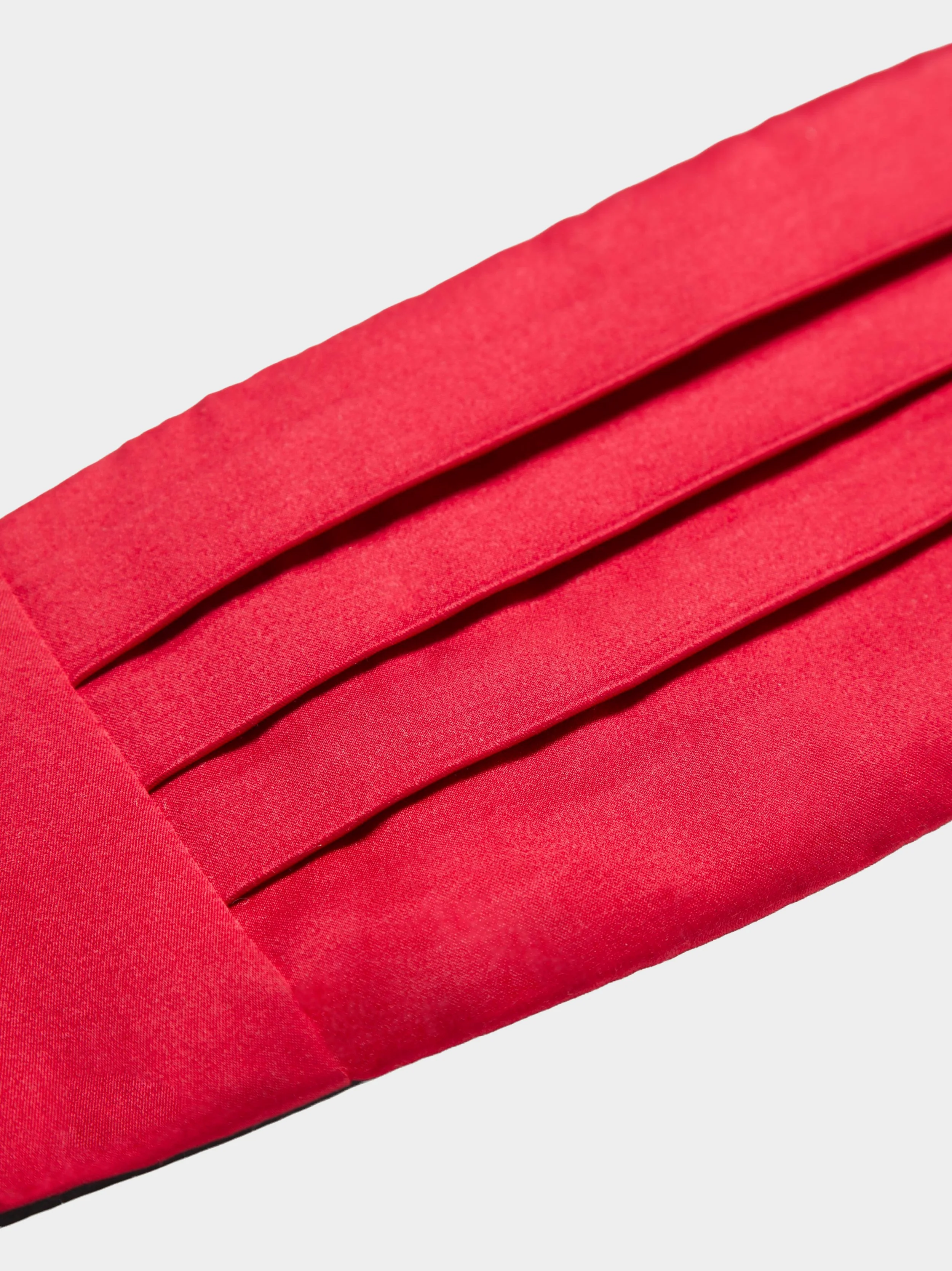 'Red Silk' Pleated Cummerbund diag.jpg