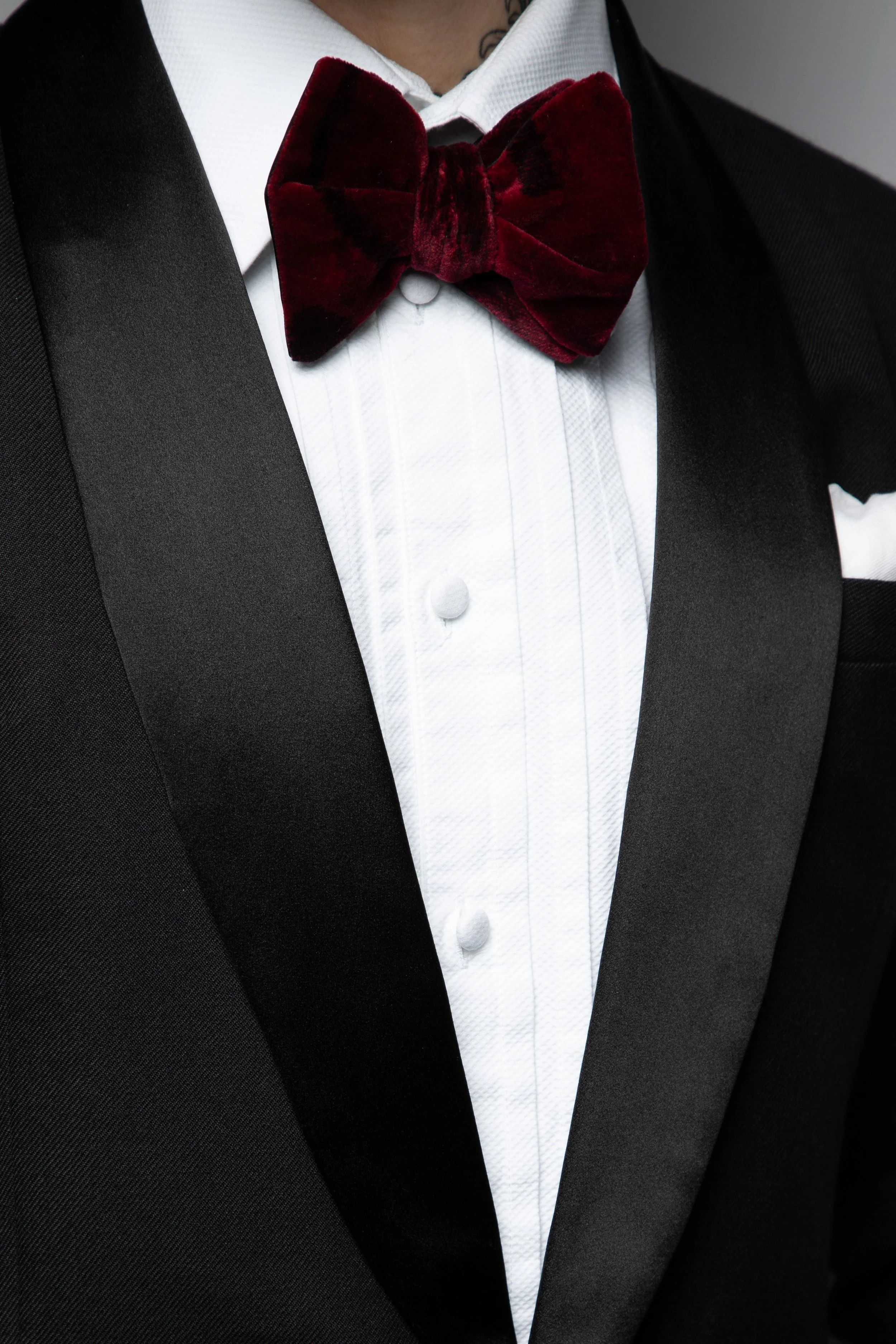 red velvet bowtie 1.jpg