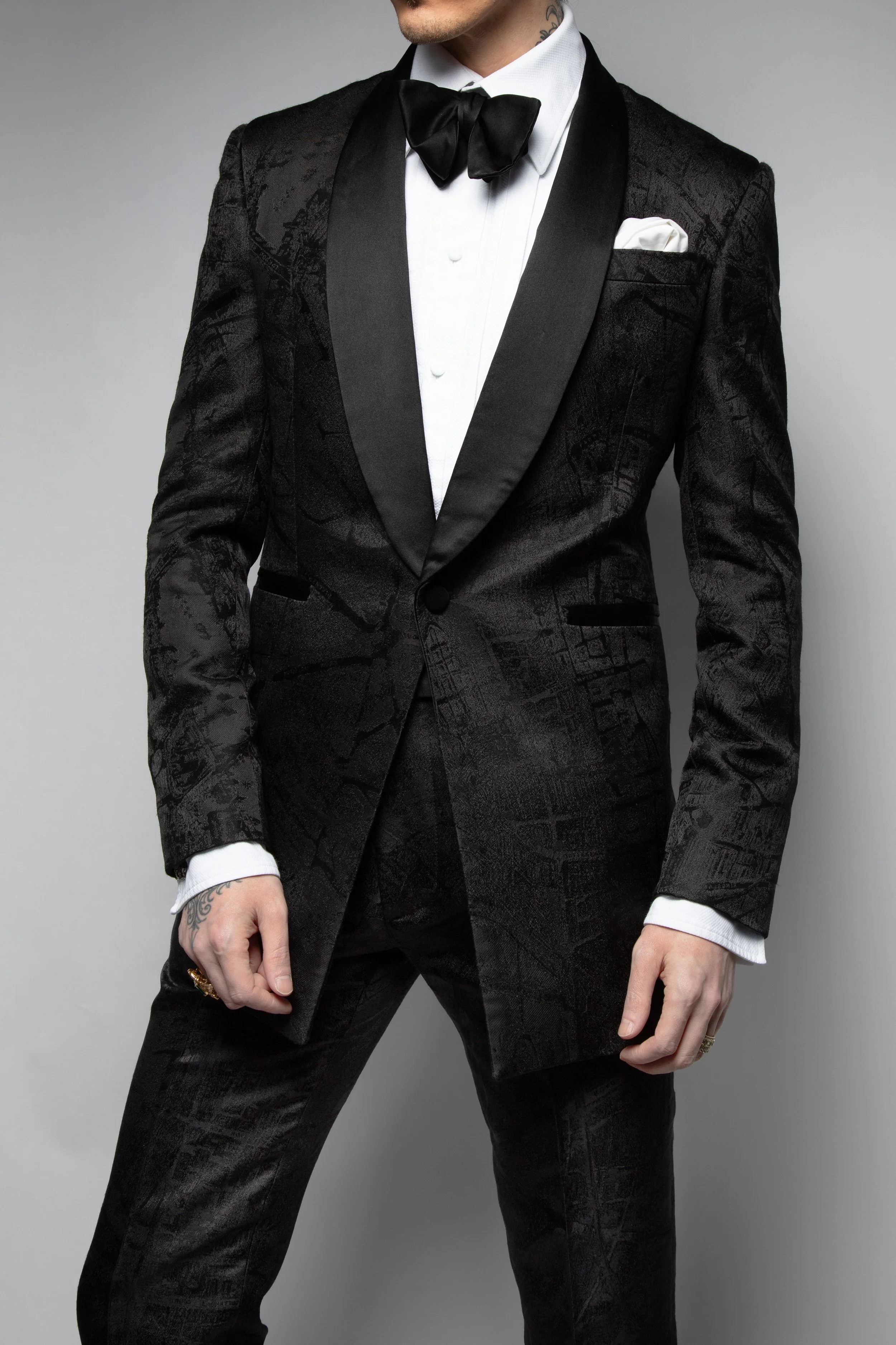 Black Map Of London Suit