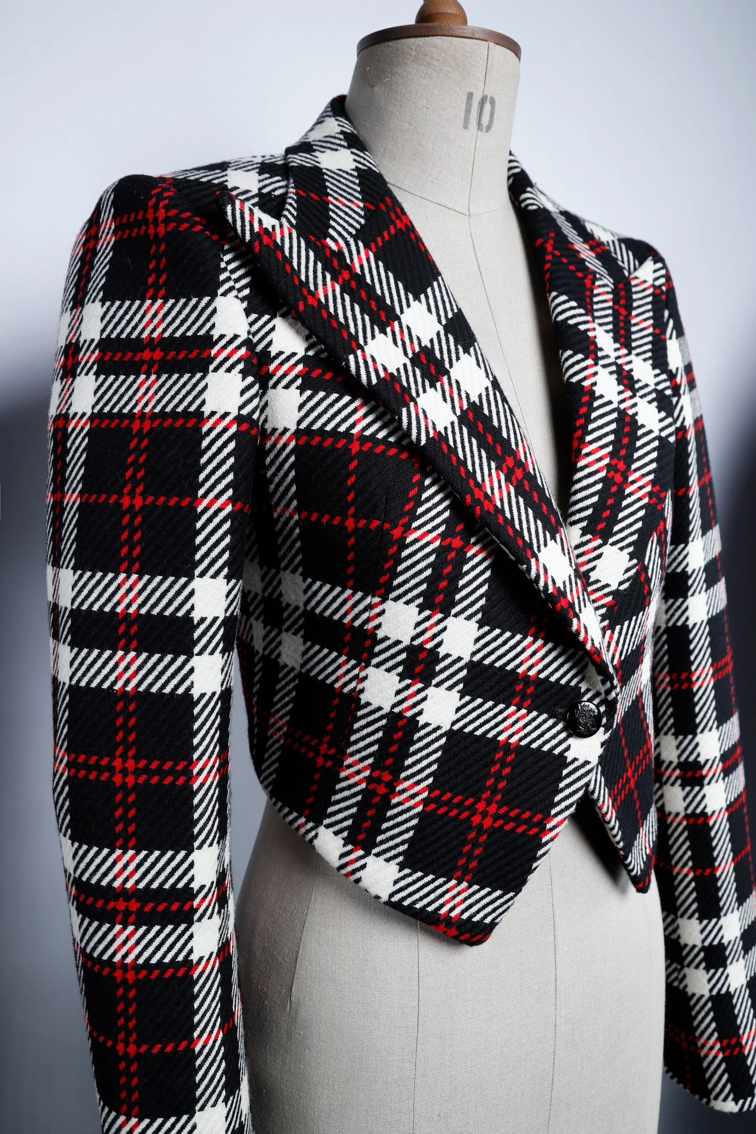 TARTAN CHECK JACKET 1.jpg (Copy)