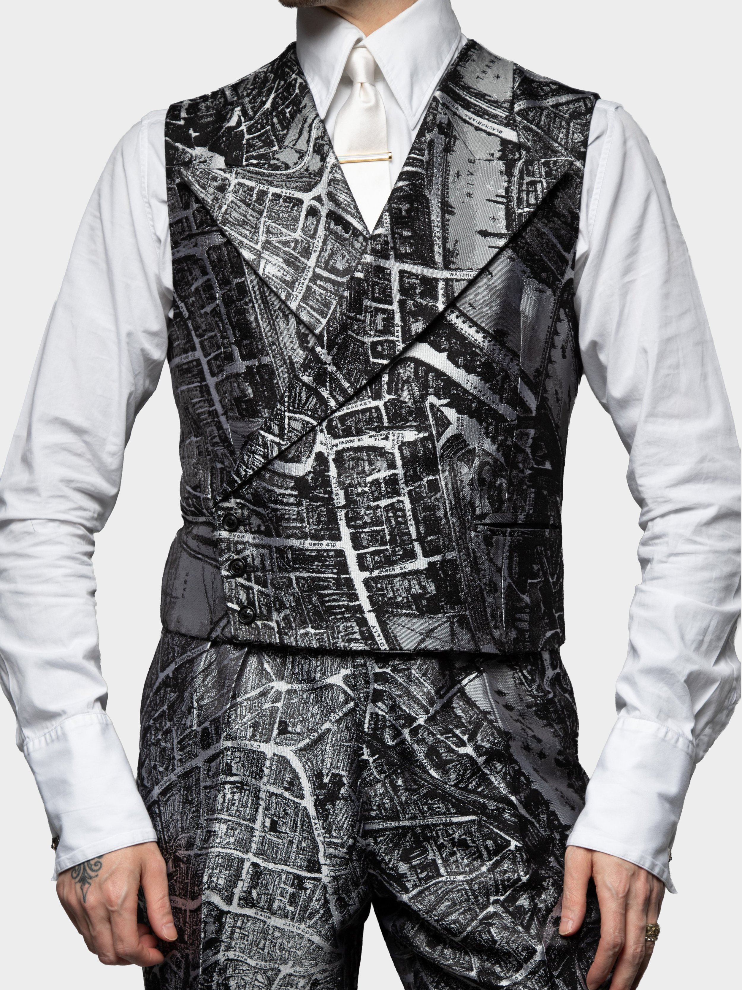 Map of London Jacquard Waistcoat 1.jpg