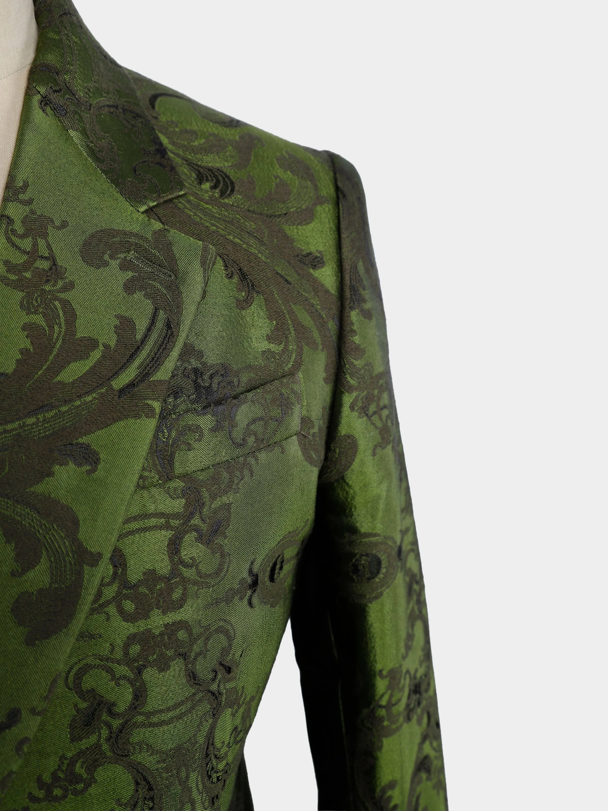 Green Scrolls Suit 4.jpg