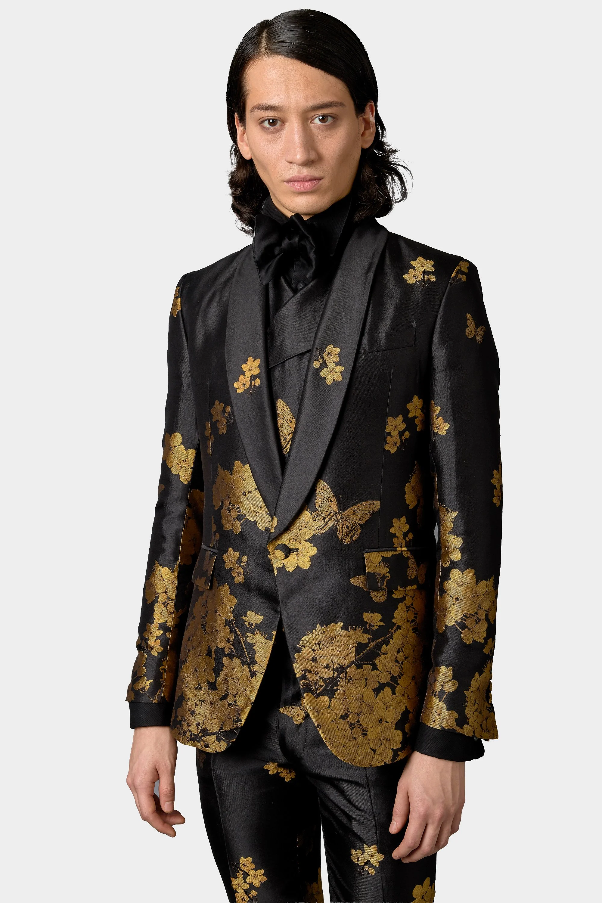 Black And Gold Falling Blossom Suit 4.jpg