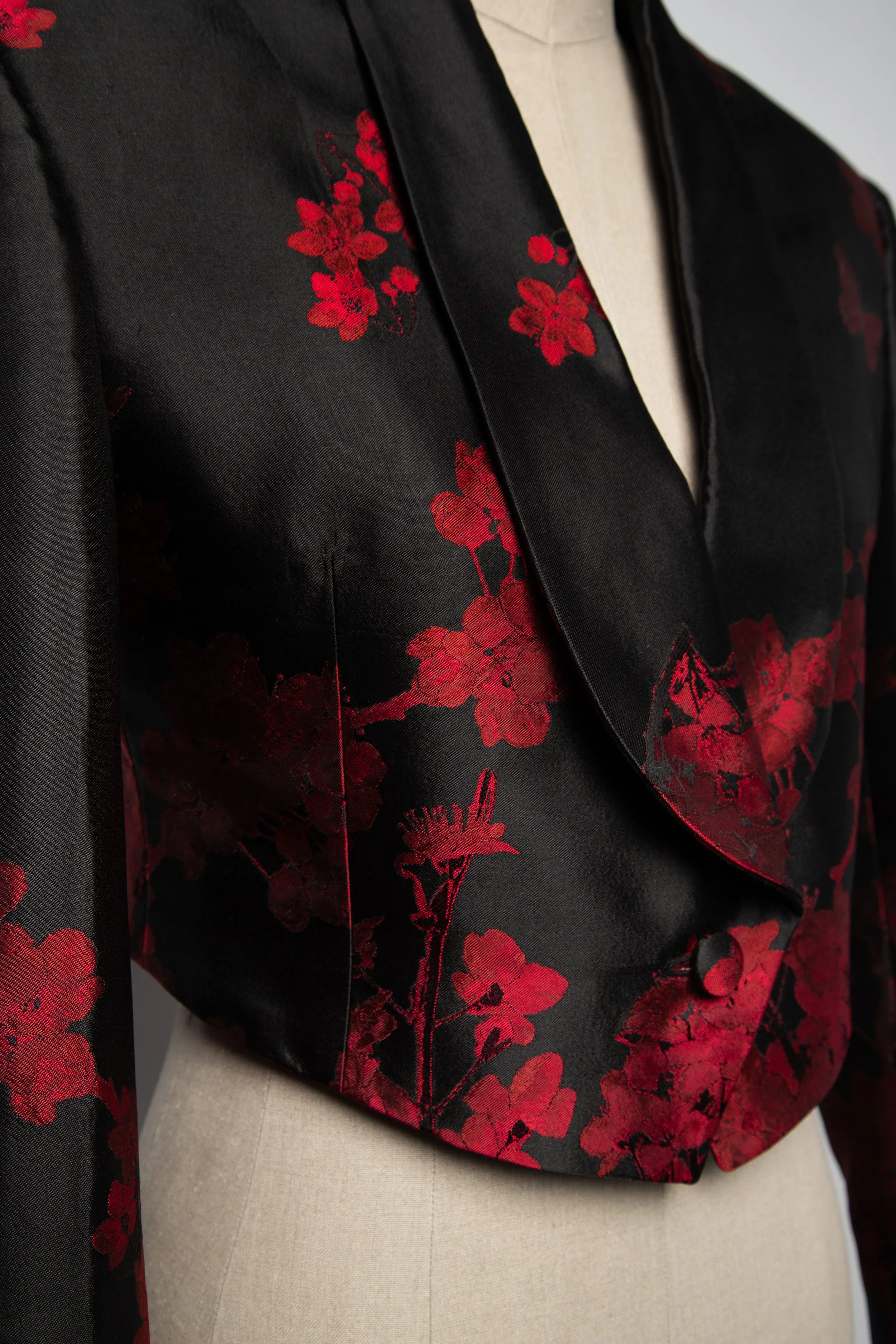 RED FALLING BLOSSOM JACKET 2.jpg
