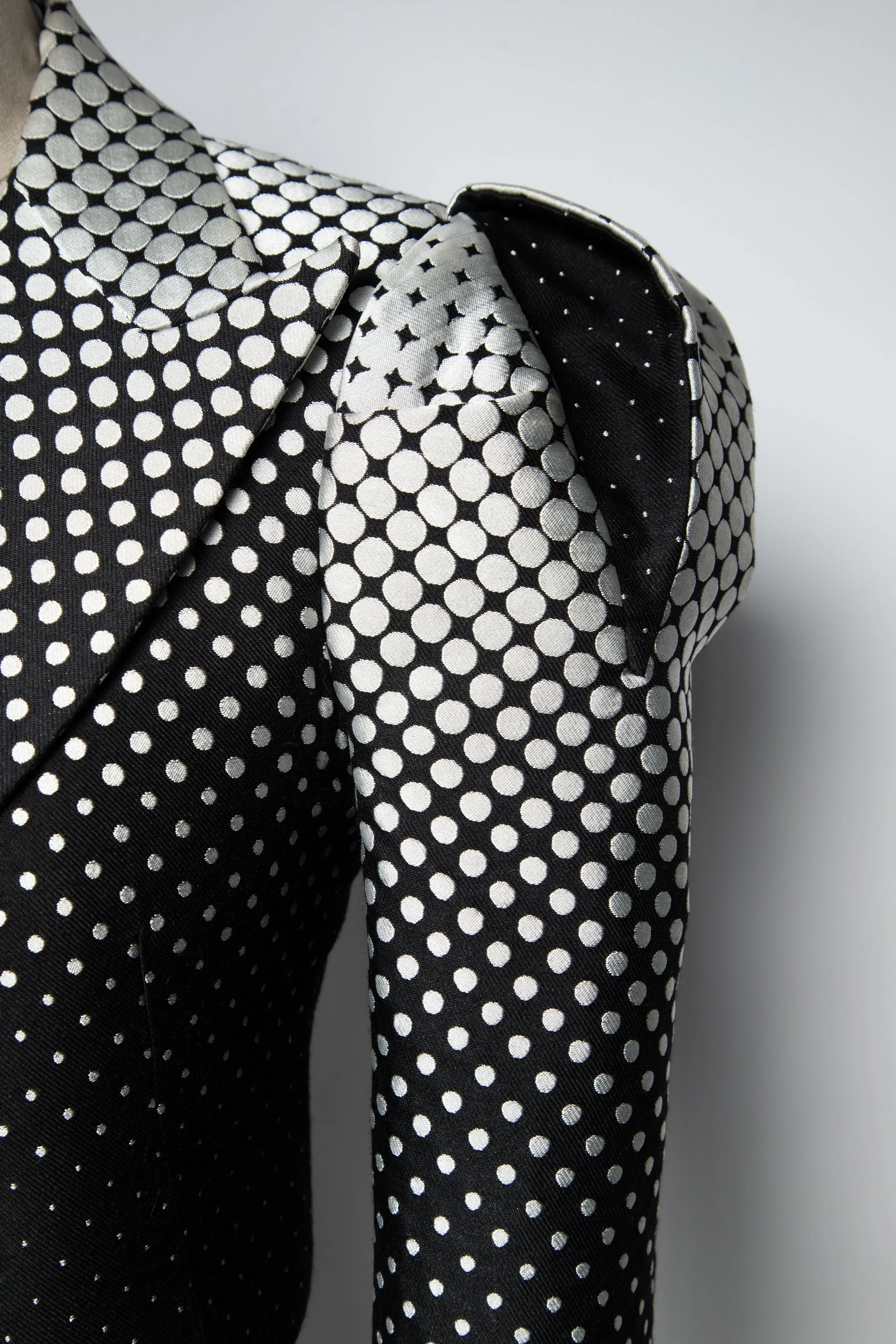 WONDERDOT JACKET 2.jpg