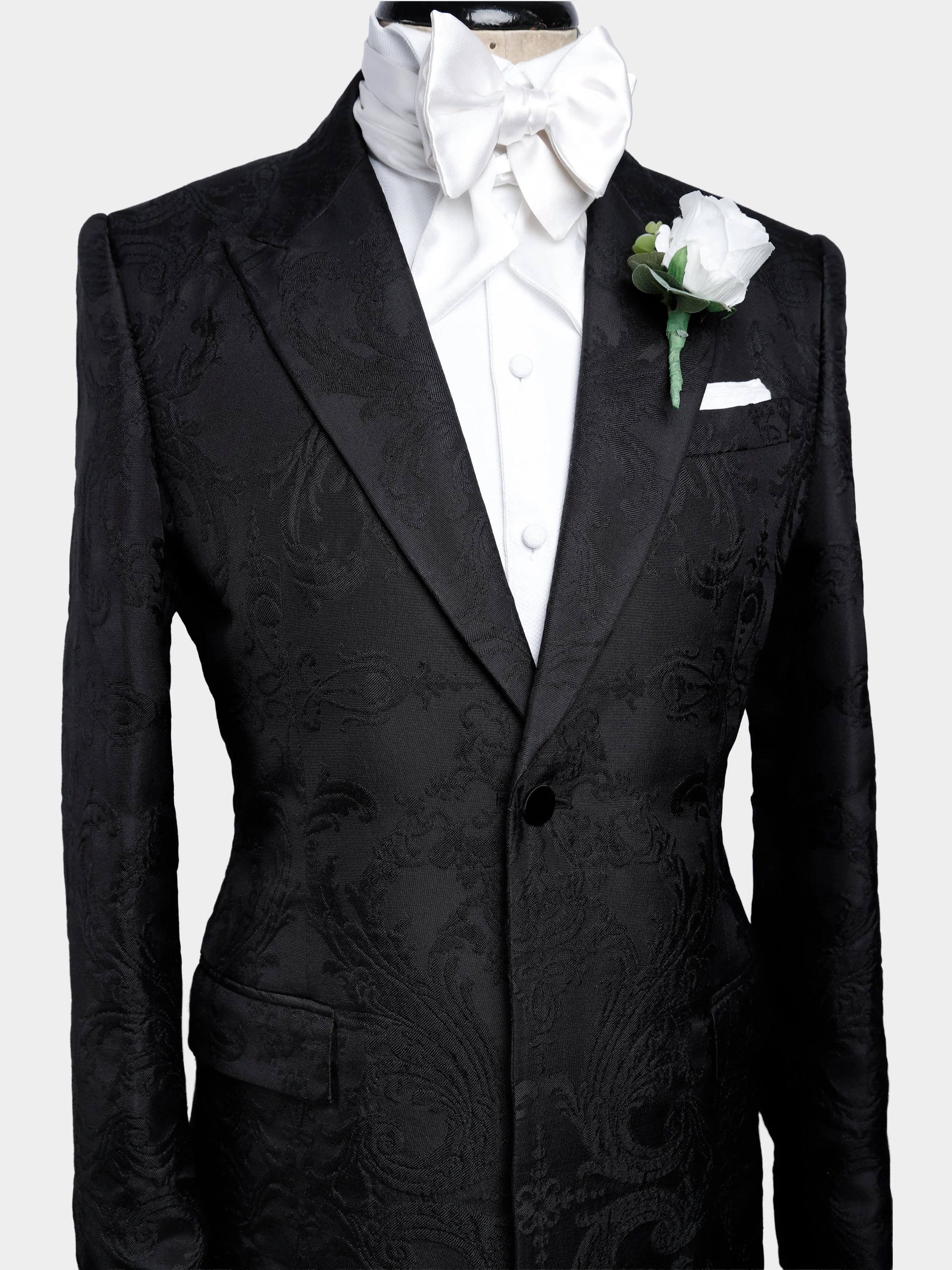 Black Embossed Scrolls Jacquard Suitmannequin3.jpg