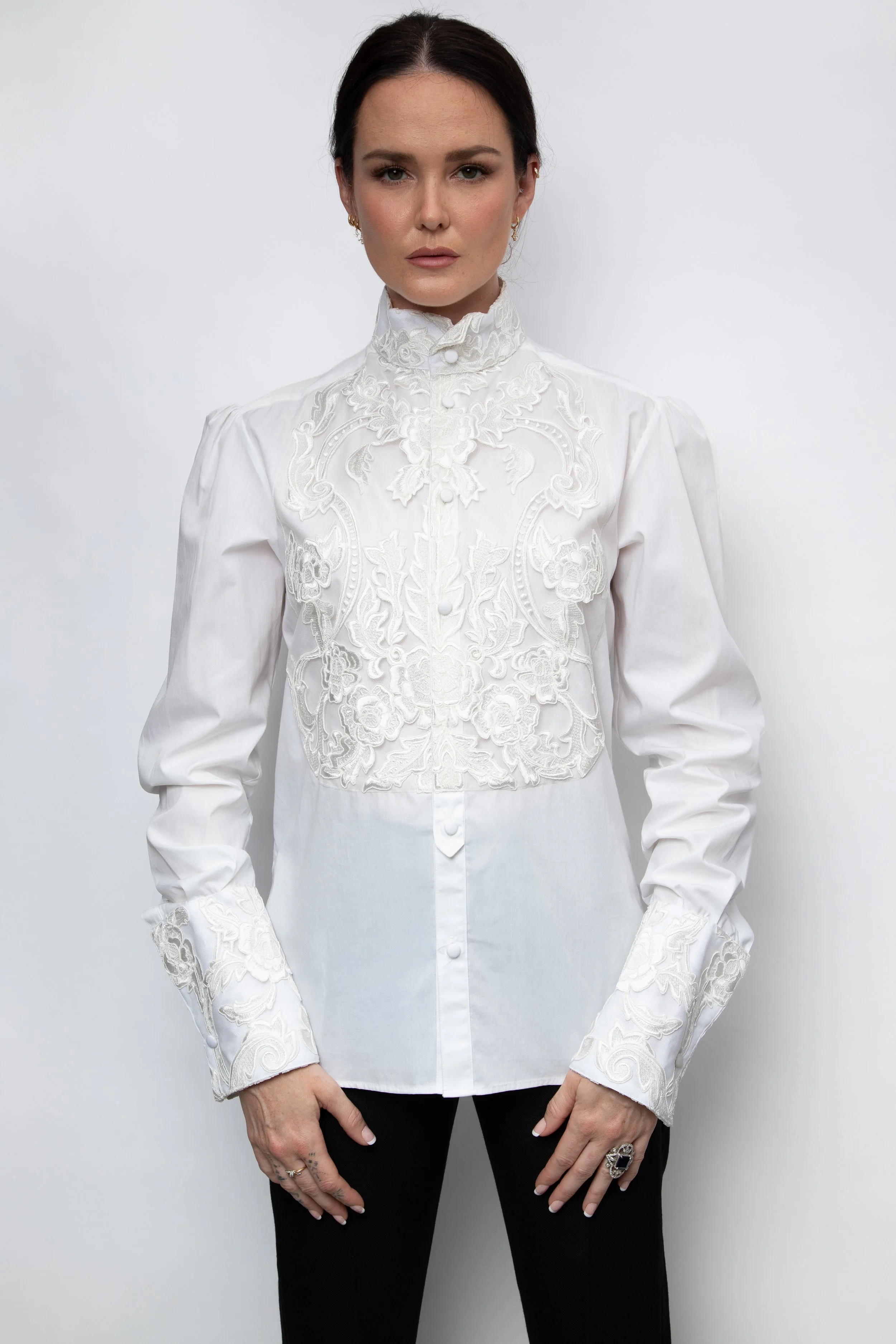 WHITE COTTON AND EMROIDERY SHIRT.jpg
