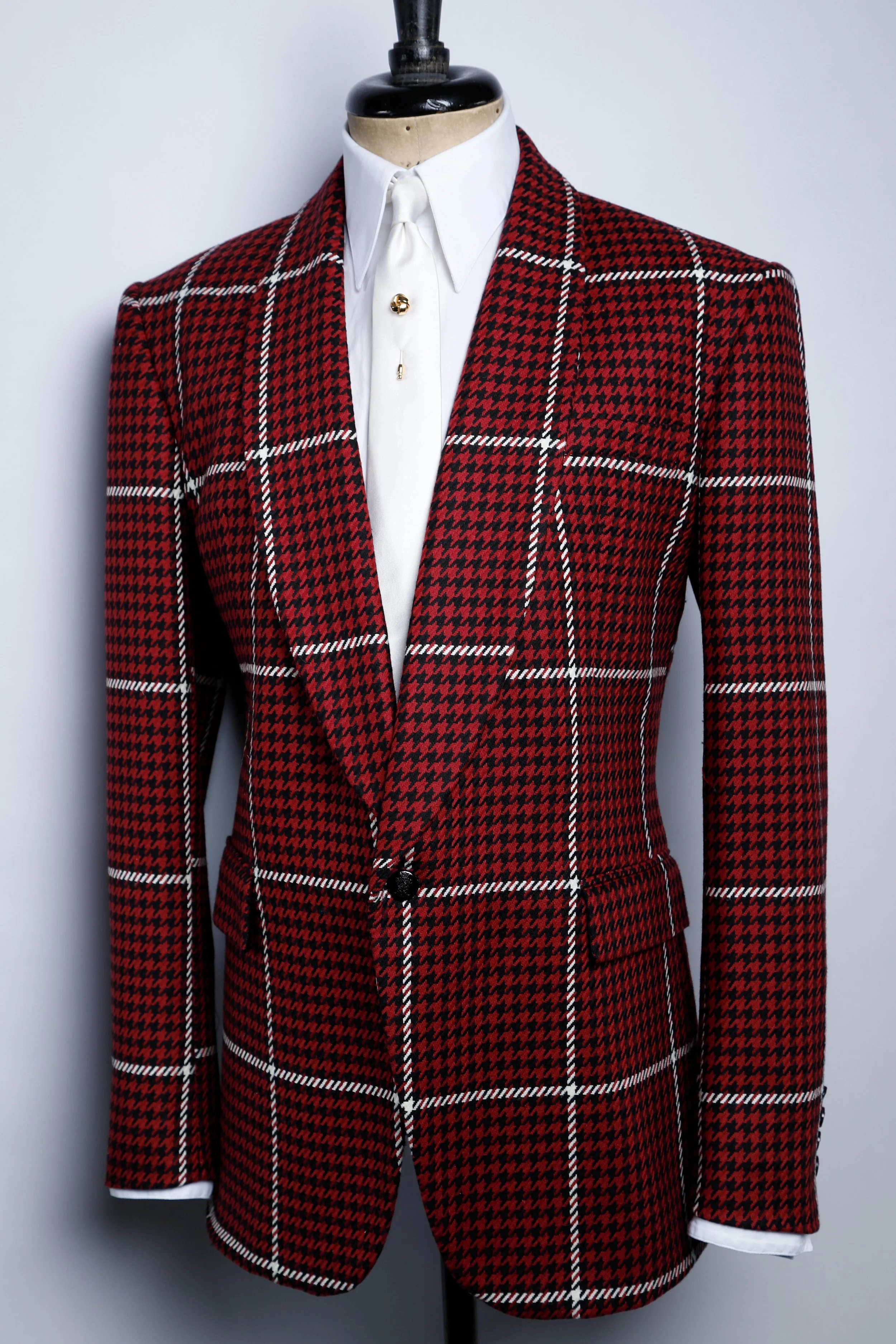 RED HOUNDSTOOTH CHECK.jpg