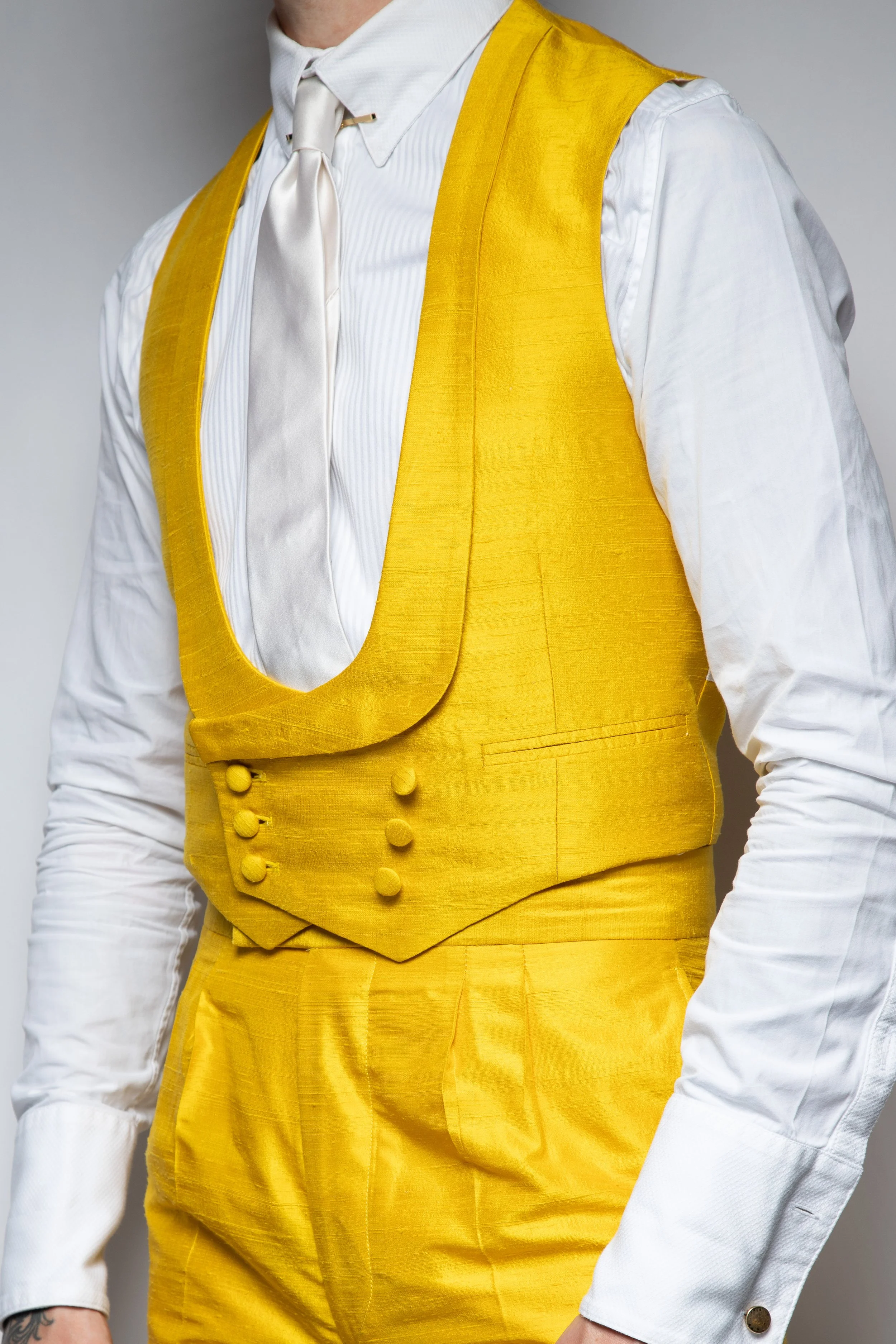 YELLOW WAISTCOAT 2.jpg