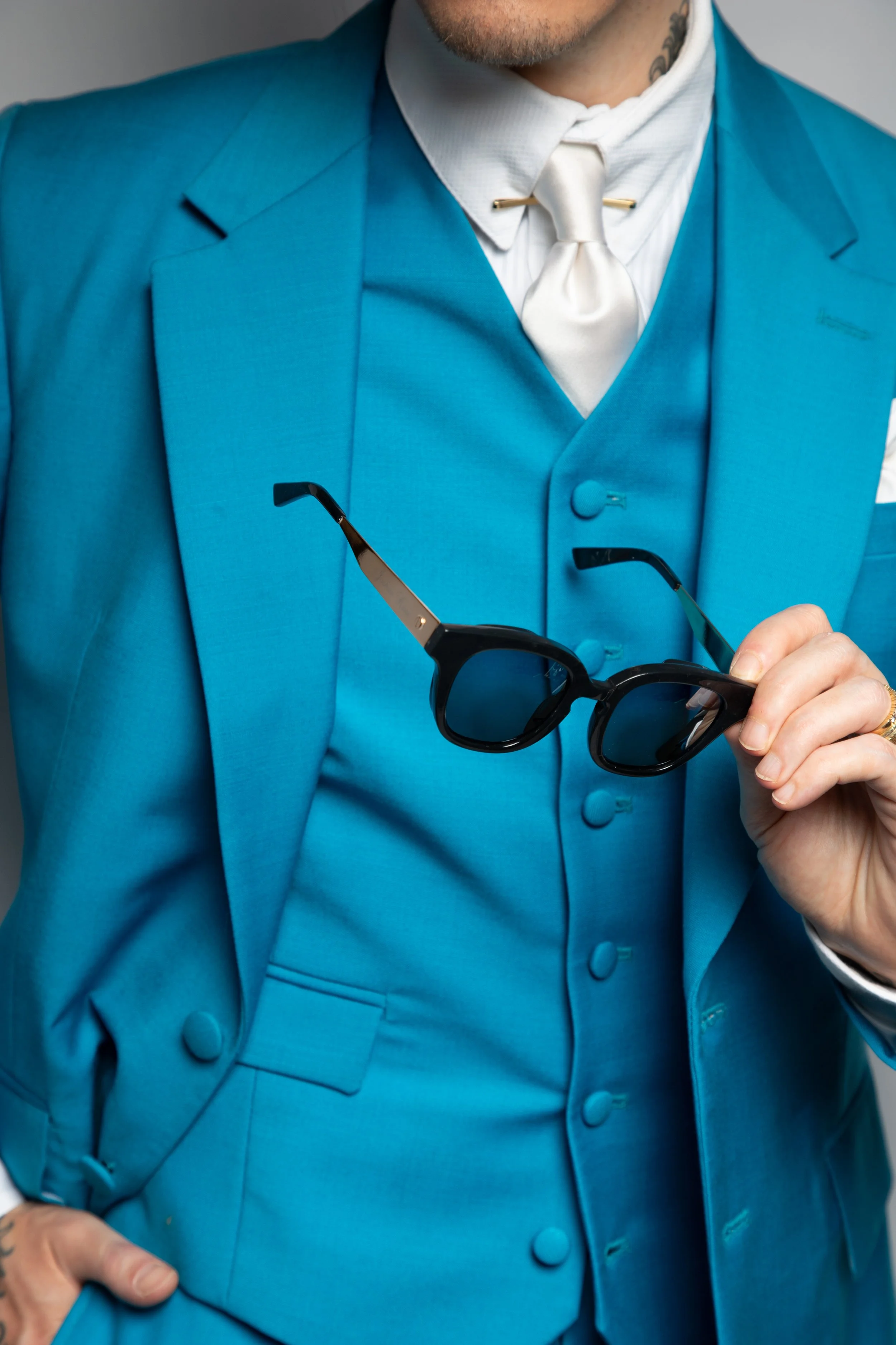 SUNGLASSES 6.jpg