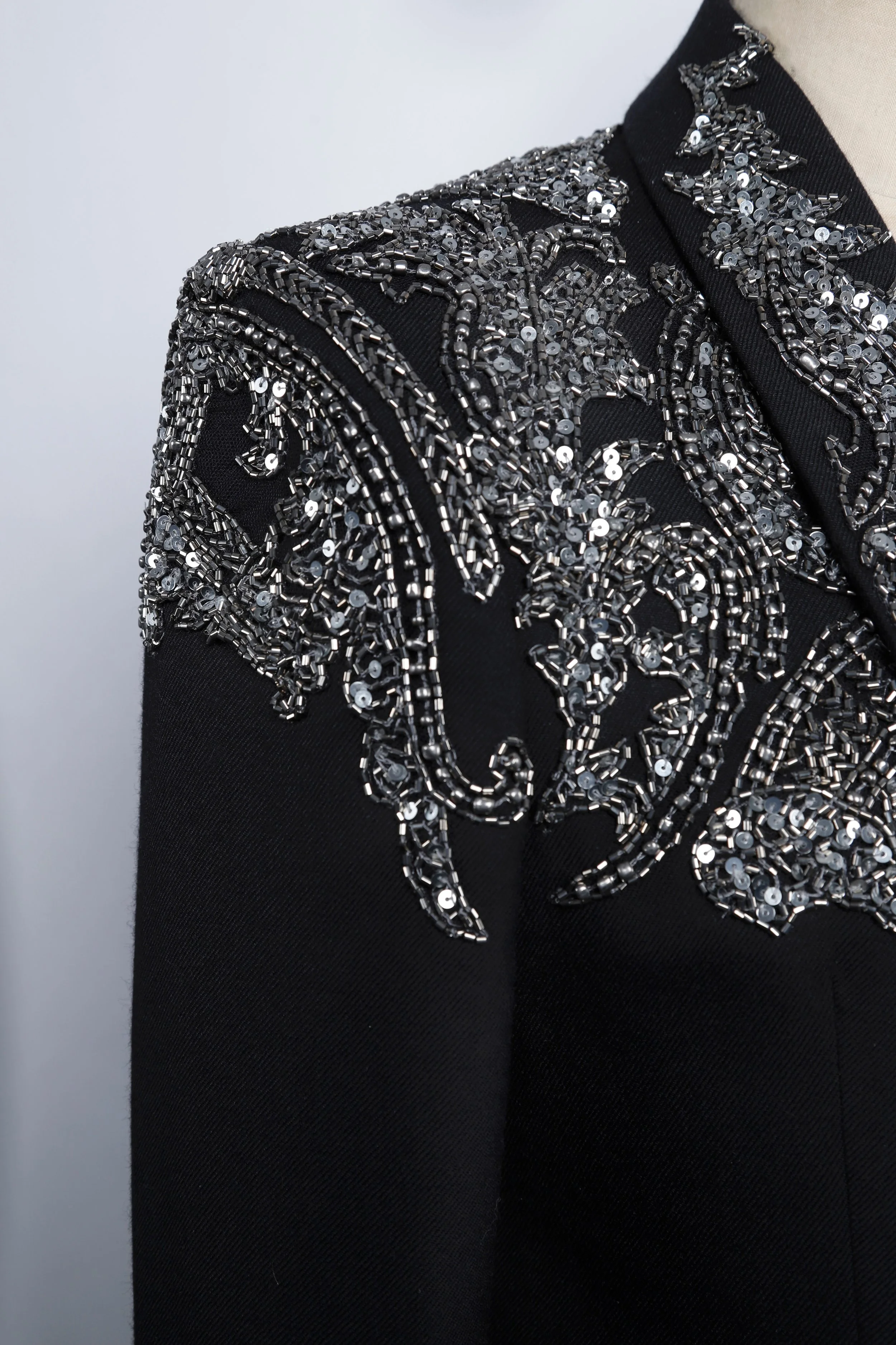 crystal shoulder.jpg