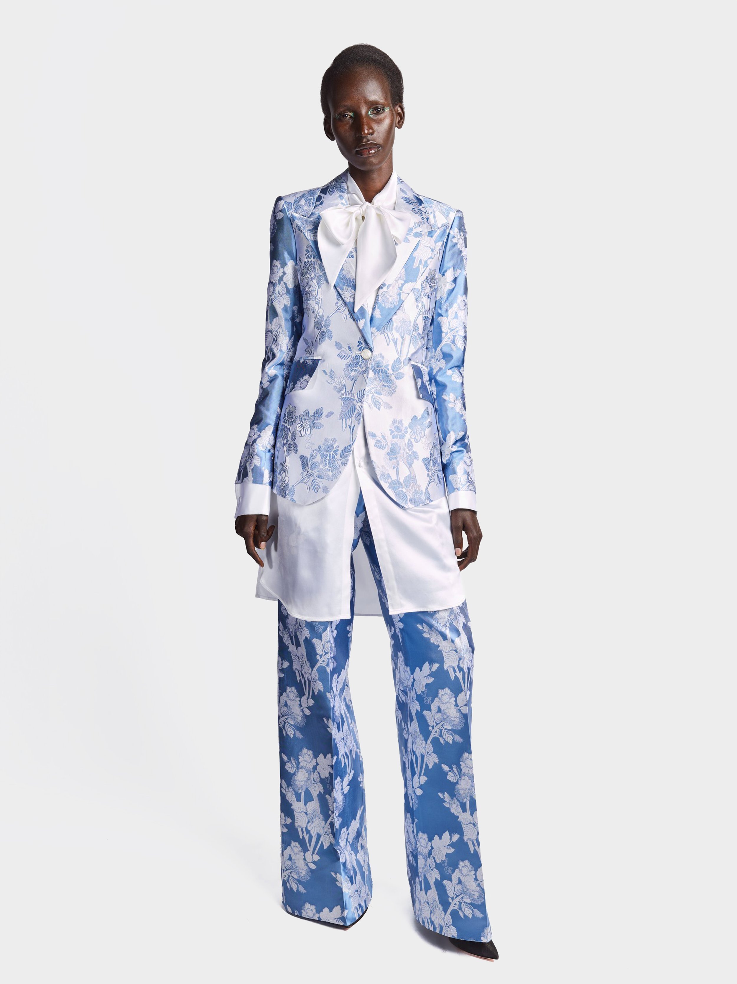 Blue And White Dandy Floral Silk 2 Piece Suit 2.jpg
