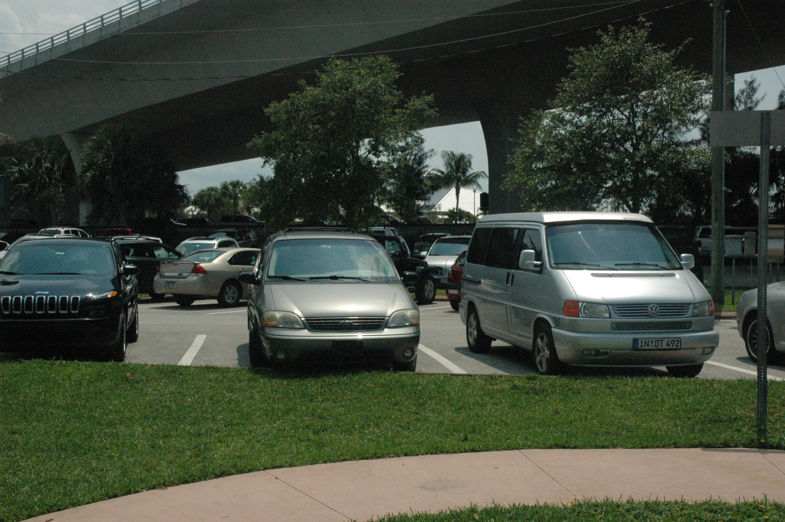 Above: Generously wide parking spaces. Stuart, Florida.