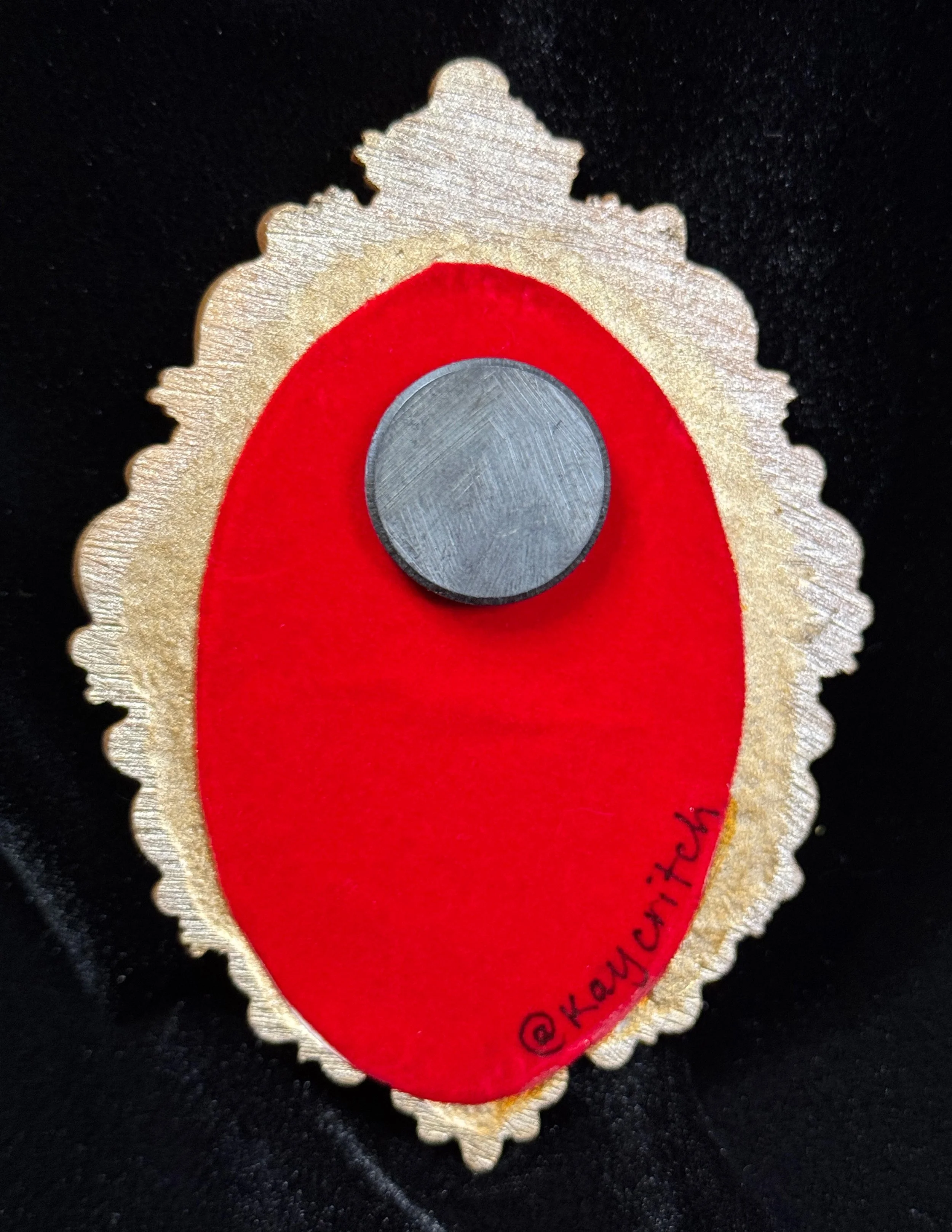 Oval Magnet Antique Gold Hecate 3.jpg