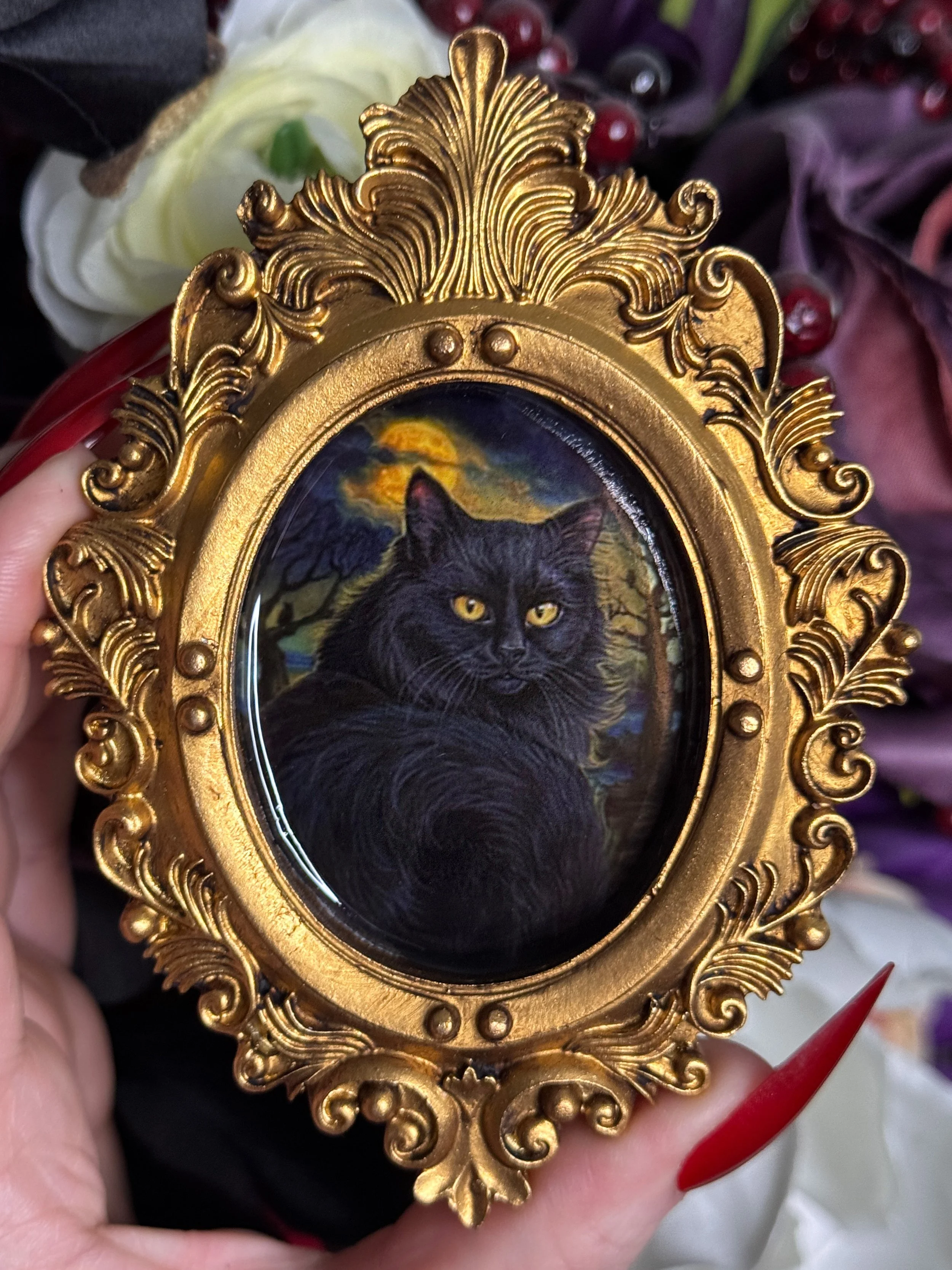 Large Eyes in the Void Magnet 3.jpg