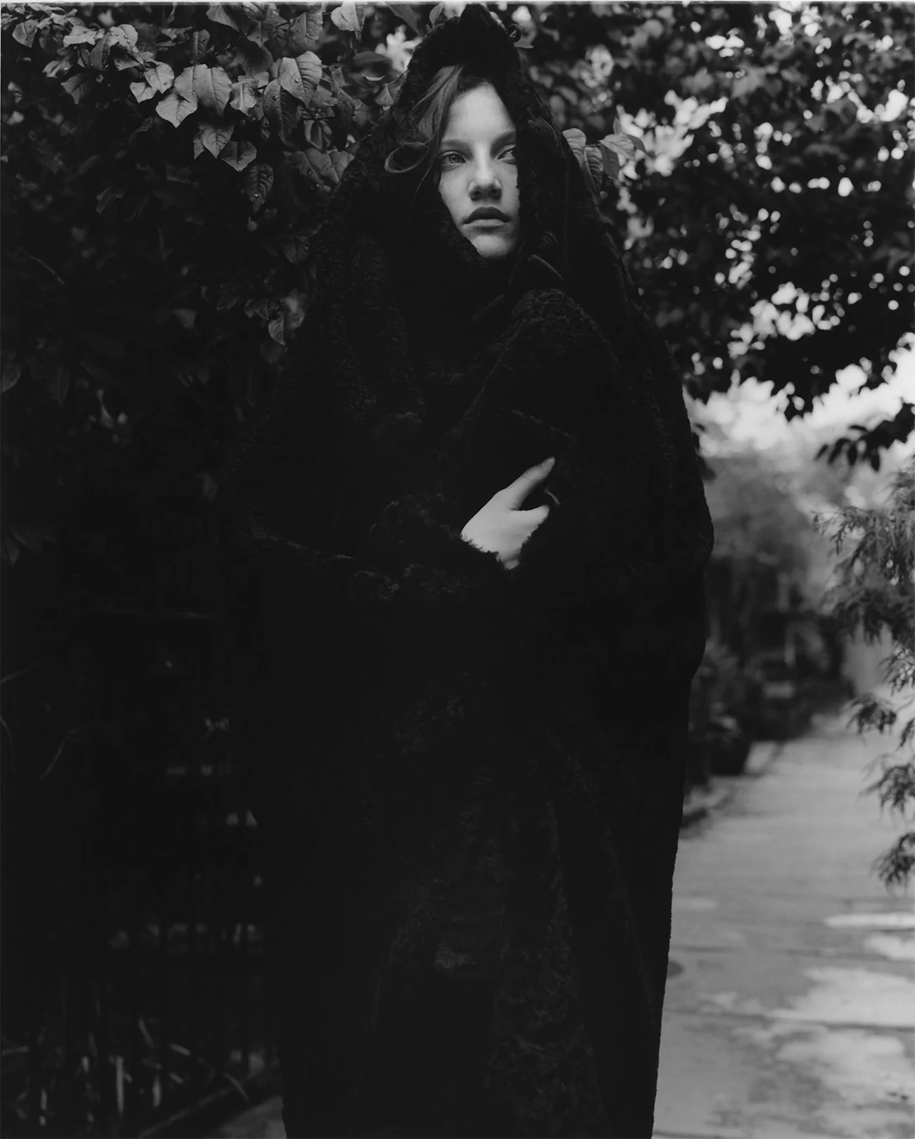 Scanbw10-3.jpg