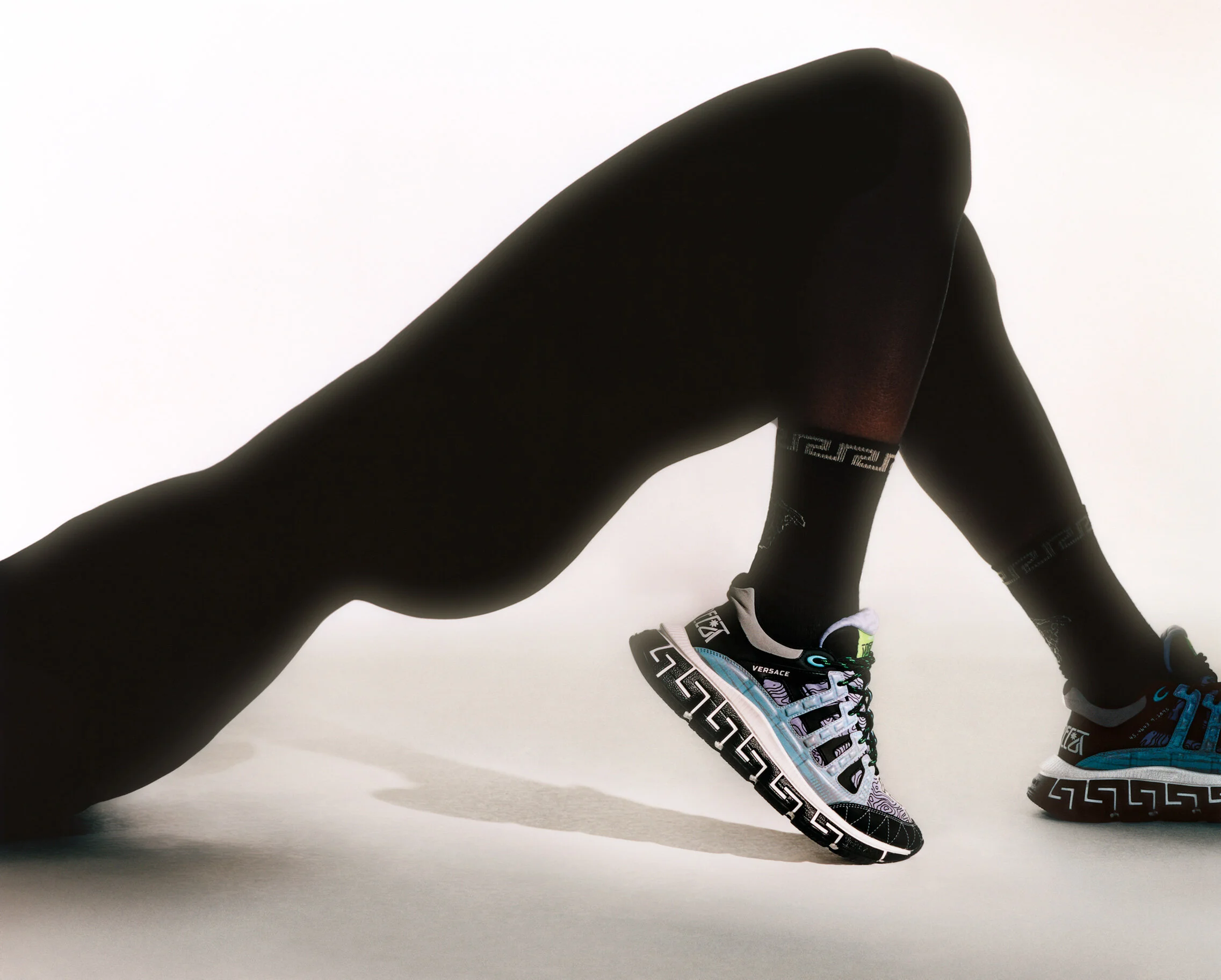 STEPH.W_VERSACE_12.20_1.jpg