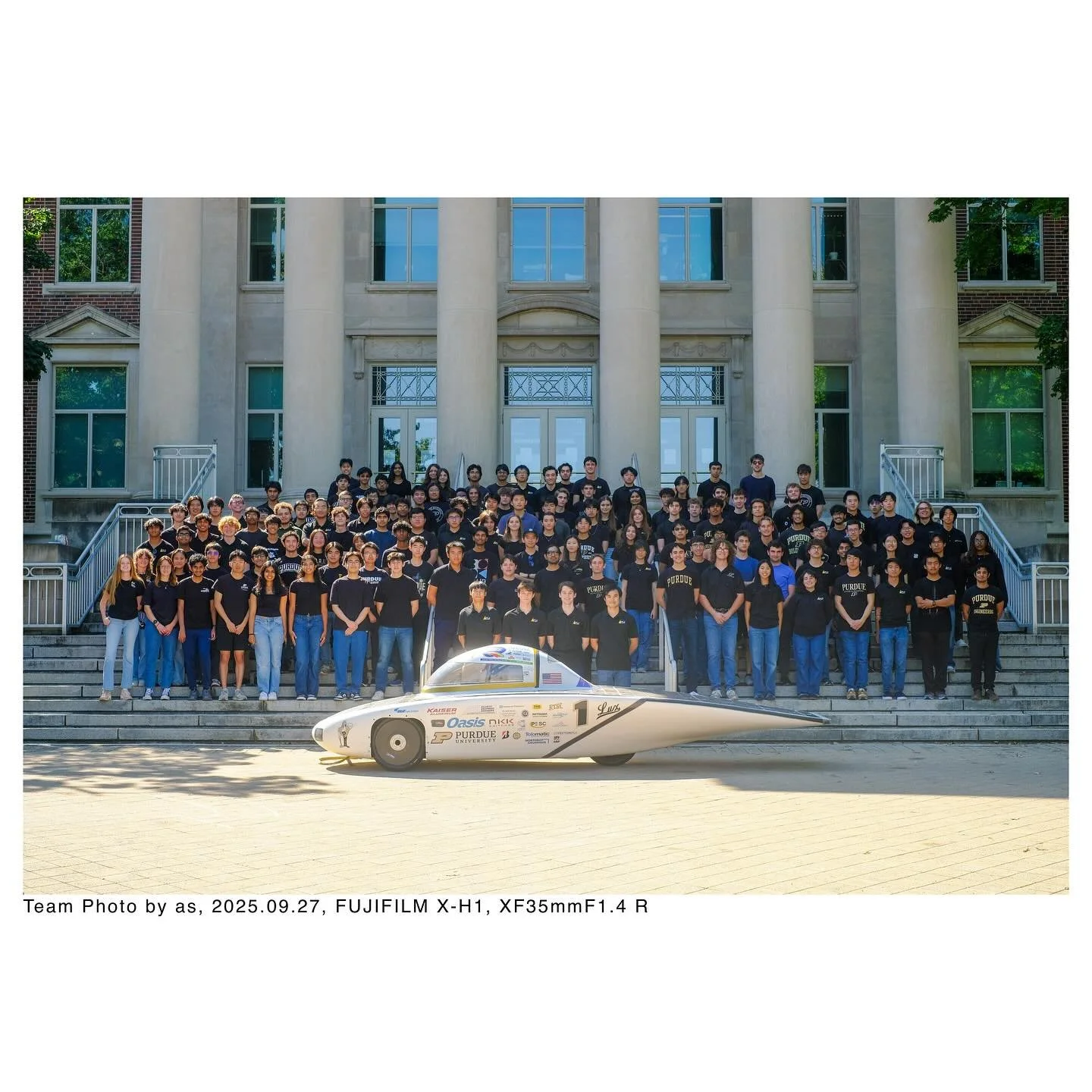 TEAM PHOTO 2025!
Our team grew a LOT this year and we’re excited to work with everyone in building our next car, Artemis.
Thank you everybody for coming!