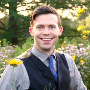 t_jones_yelvington_web.jpg