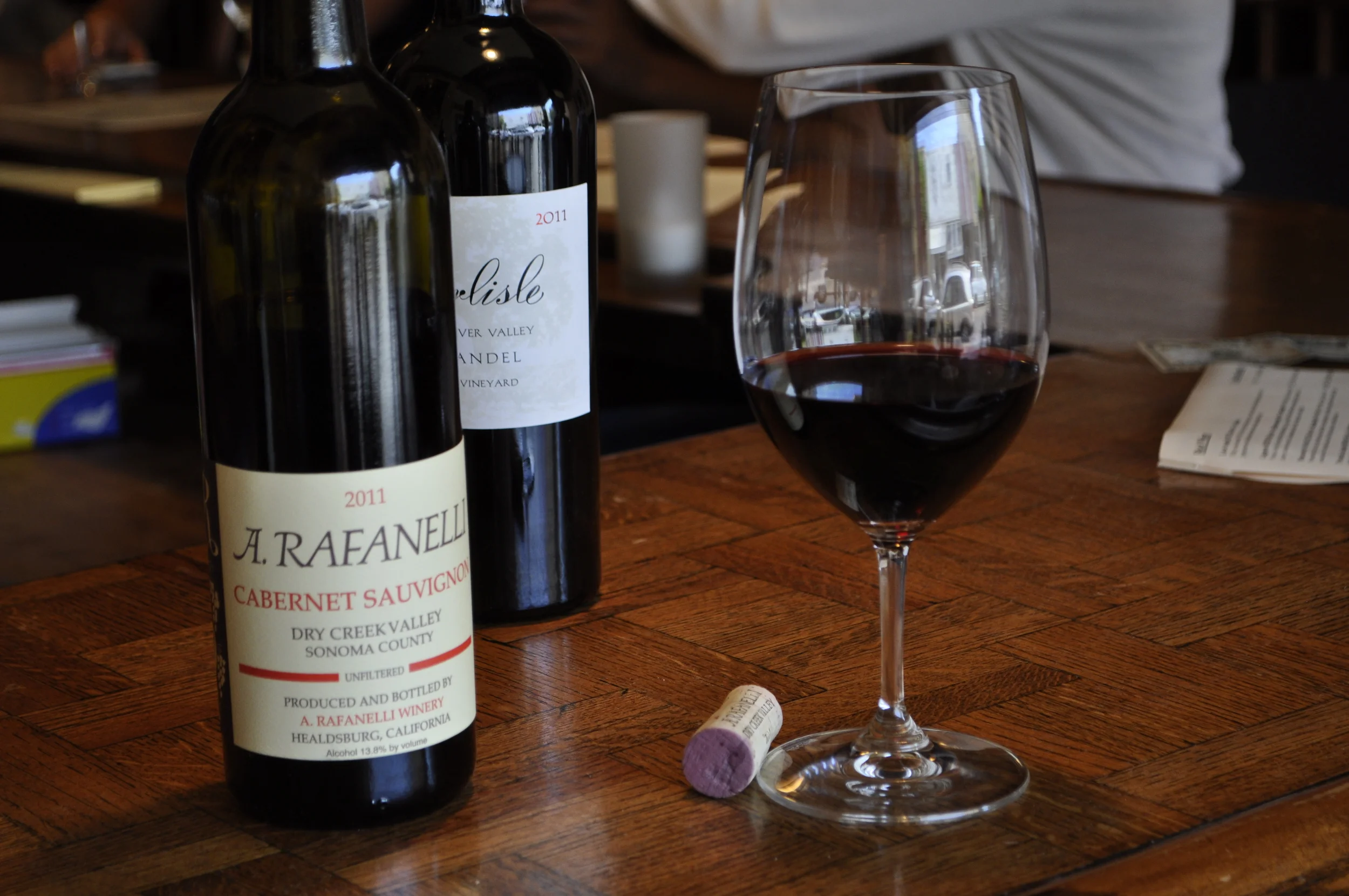 Enjoy the benefits of our Wine Club membership.