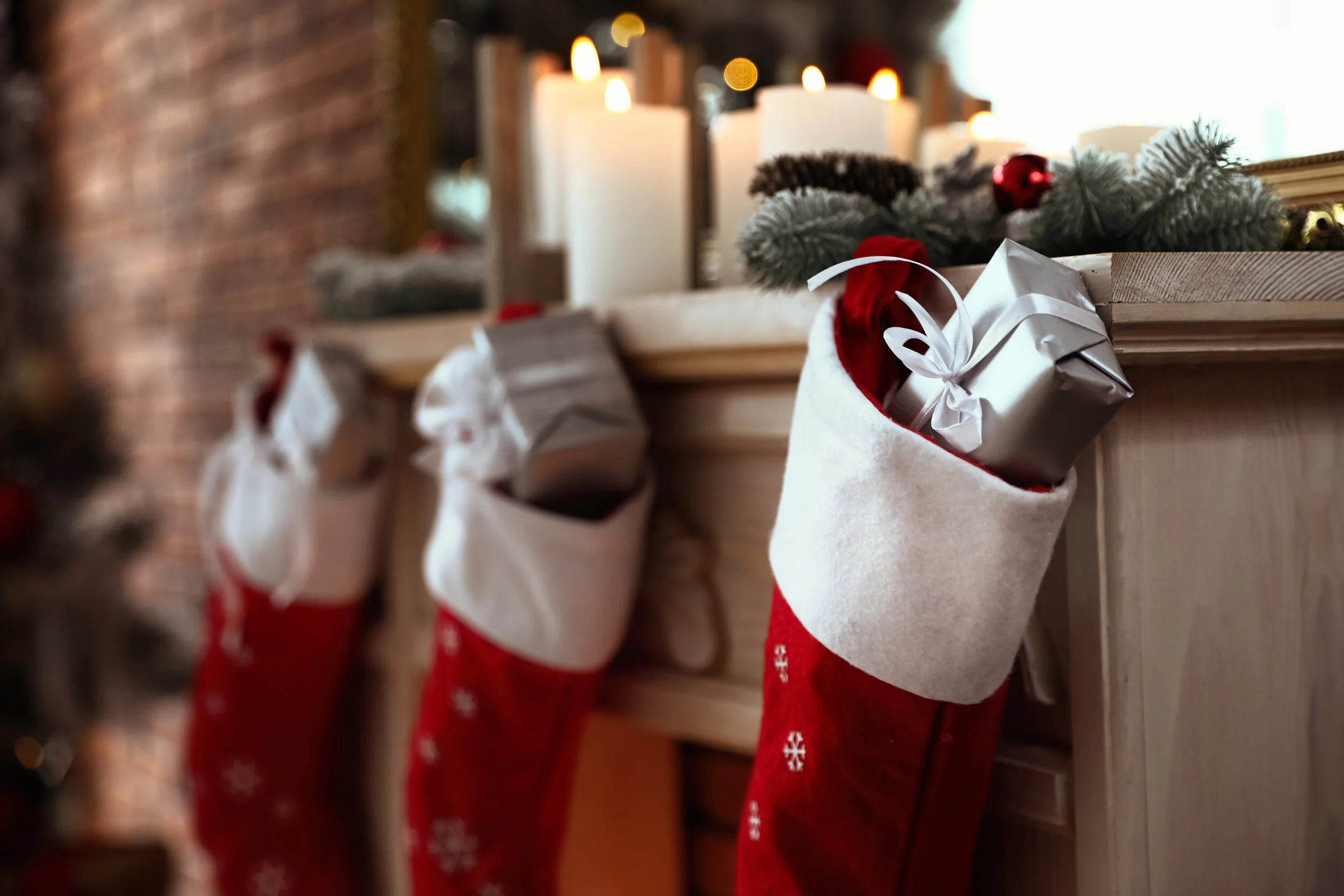 The Perfect Last-Minute Stocking Stuffers for The Beauty Lover on Your List