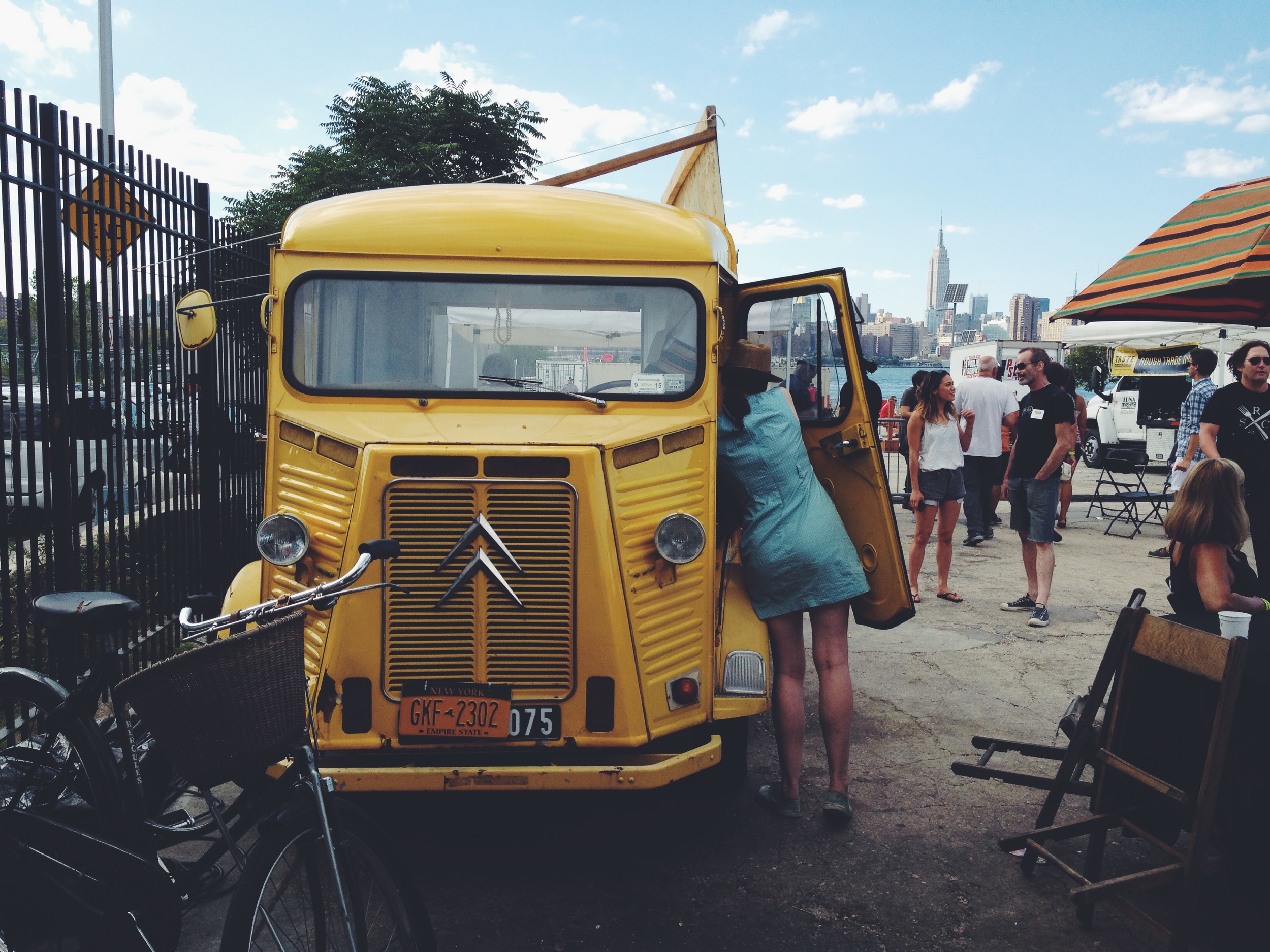Setting up the Moto Van on the Williamsburg Waterfront for TASTE Williamsburg Greenpoint