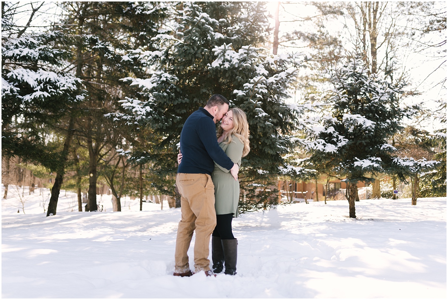 mendon-ponds-winter-engagement (12).jpg