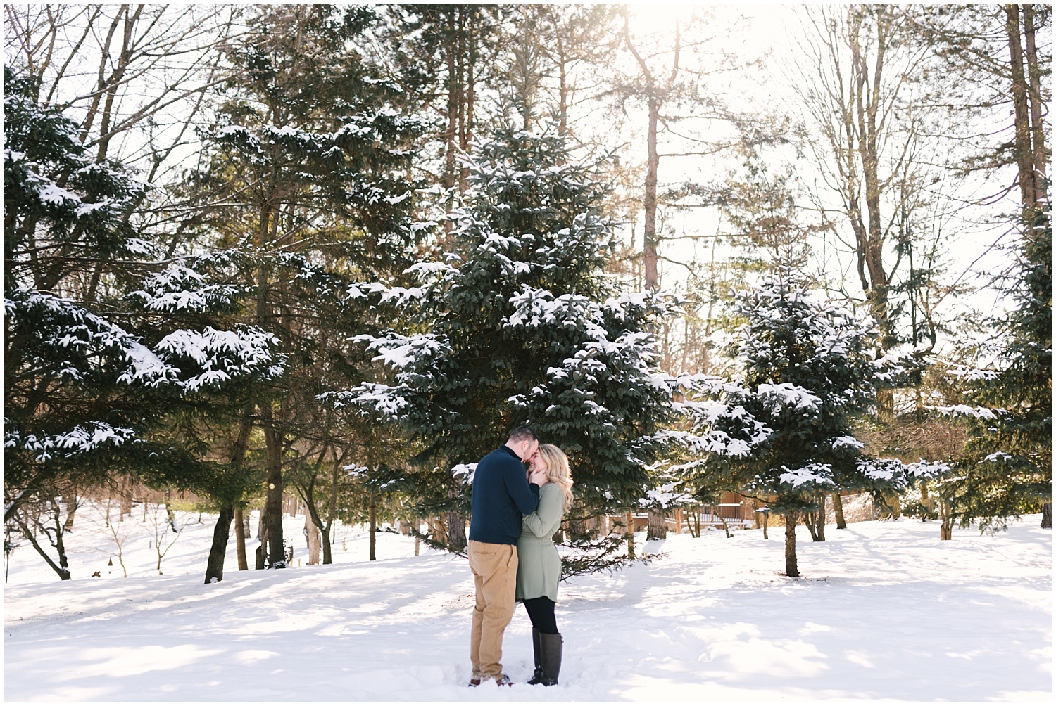 mendon-ponds-winter-engagement (13).jpg