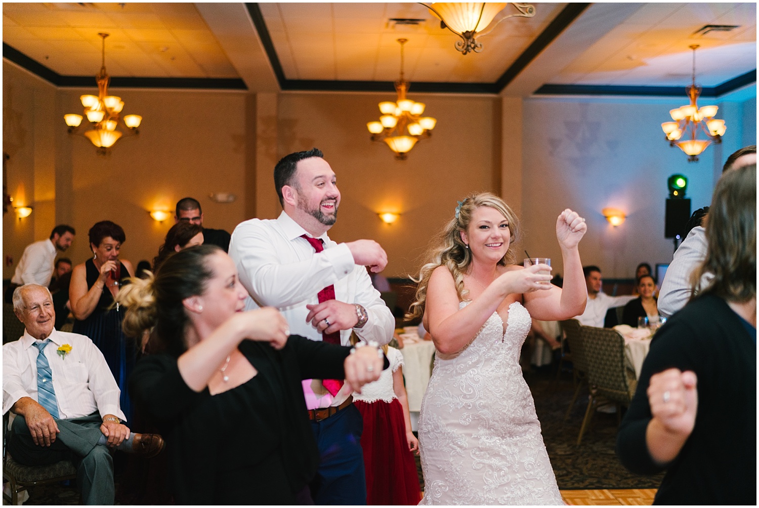 belhurst+castle+wedding+rochester+ny+photographer (109).jpg