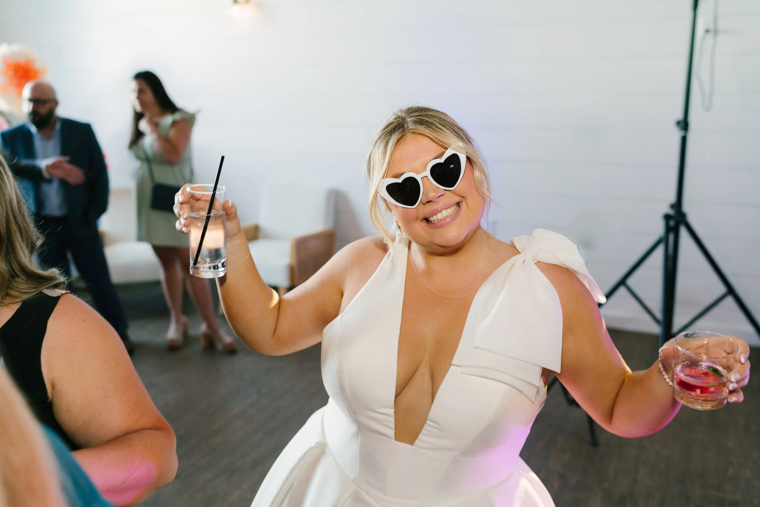 crispin+hill+wedding+photographer+reception+LB+megan+antalek-267.jpg