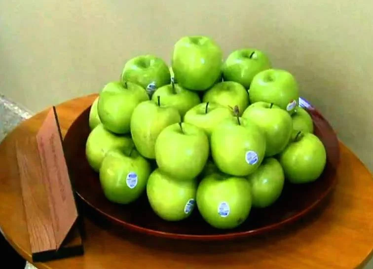 Green Apples at Harper