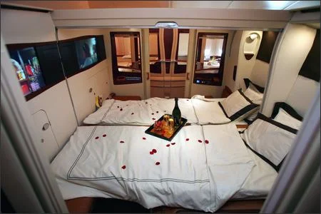 Emirates? No, that's Metra Select! Picture from Upgrd.com