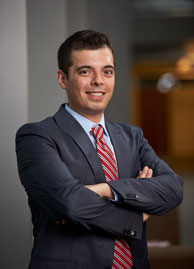 Ozan Candogan Assistant Professor of Operations Management Class(es) taught at Booth: Operations Management: Business Process Fundamentals; Workshop in Operations/Management Science Previous institutions: Fuqua School of Business and MIT Why Booth?: “With its talented and energetic students, and faculty members who are intellectual leaders of their fields, Booth provides a unique environment for learning, teaching, and doing cutting edge research.”