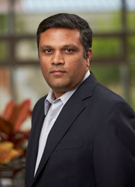 Sanjog Misra Charles H. Kellstadt Professor of Marketing and Neubauer Family Faculty Fellow Class(es) taught at Booth: Digital and Algorithmic Marketing and Marketing Literature Seminar Previous institutions: UCLA Anderson School of Management Why Booth?: “ There isn’t really an alternative. Booth is a unique mix of a great academic institution, fantastic colleagues, driven and smart students and a leadership that supports research more than any other school.”