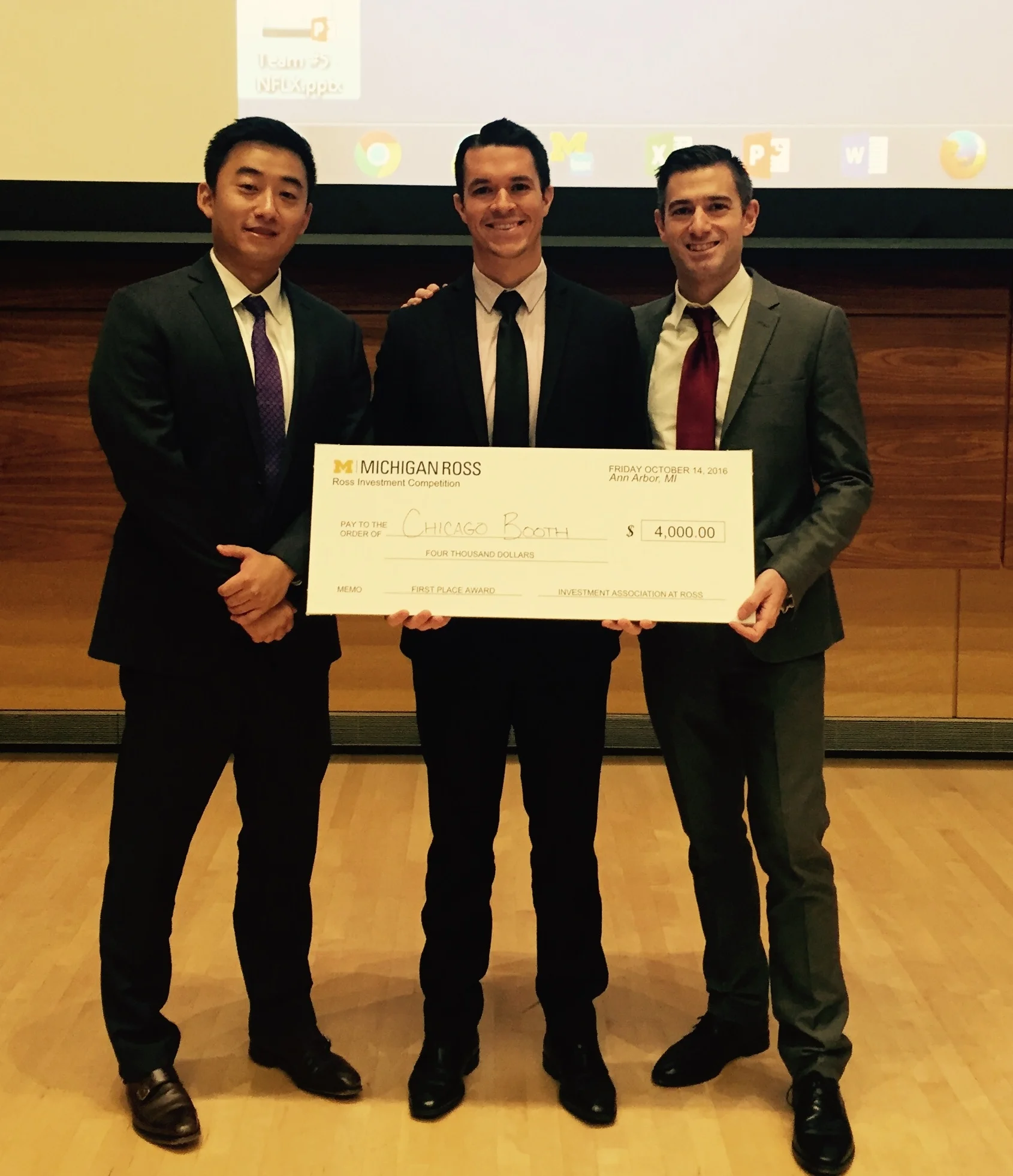 Brett Bateman (’18), Wyan Yarbrough (’18), and Jack Zhao (‘18) brought home a 1st place win for Booth, annihilating the steep competition at this year’s Ross Investment Competition.